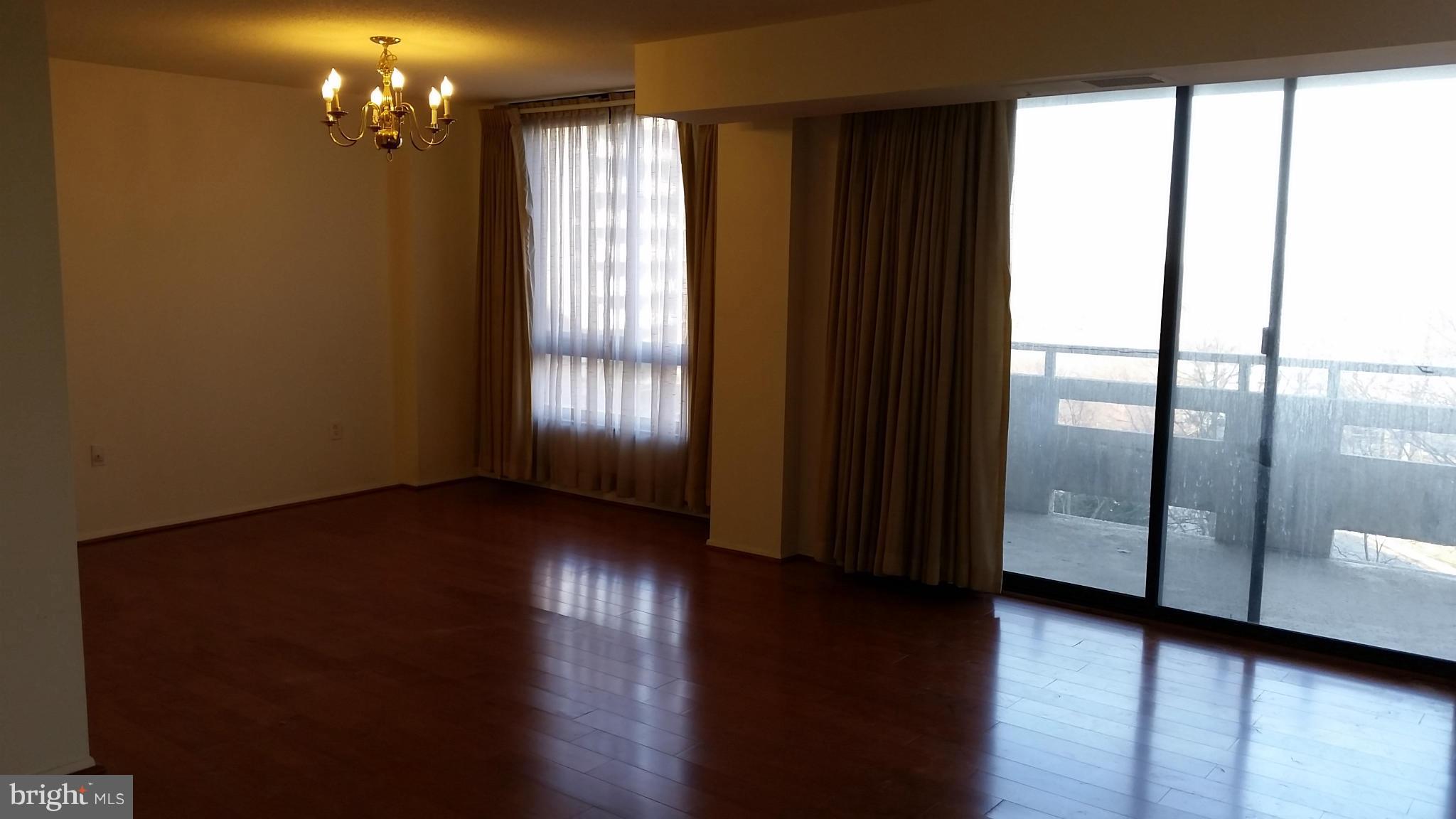 ENCORE OF MCLEAN - Residential Lease