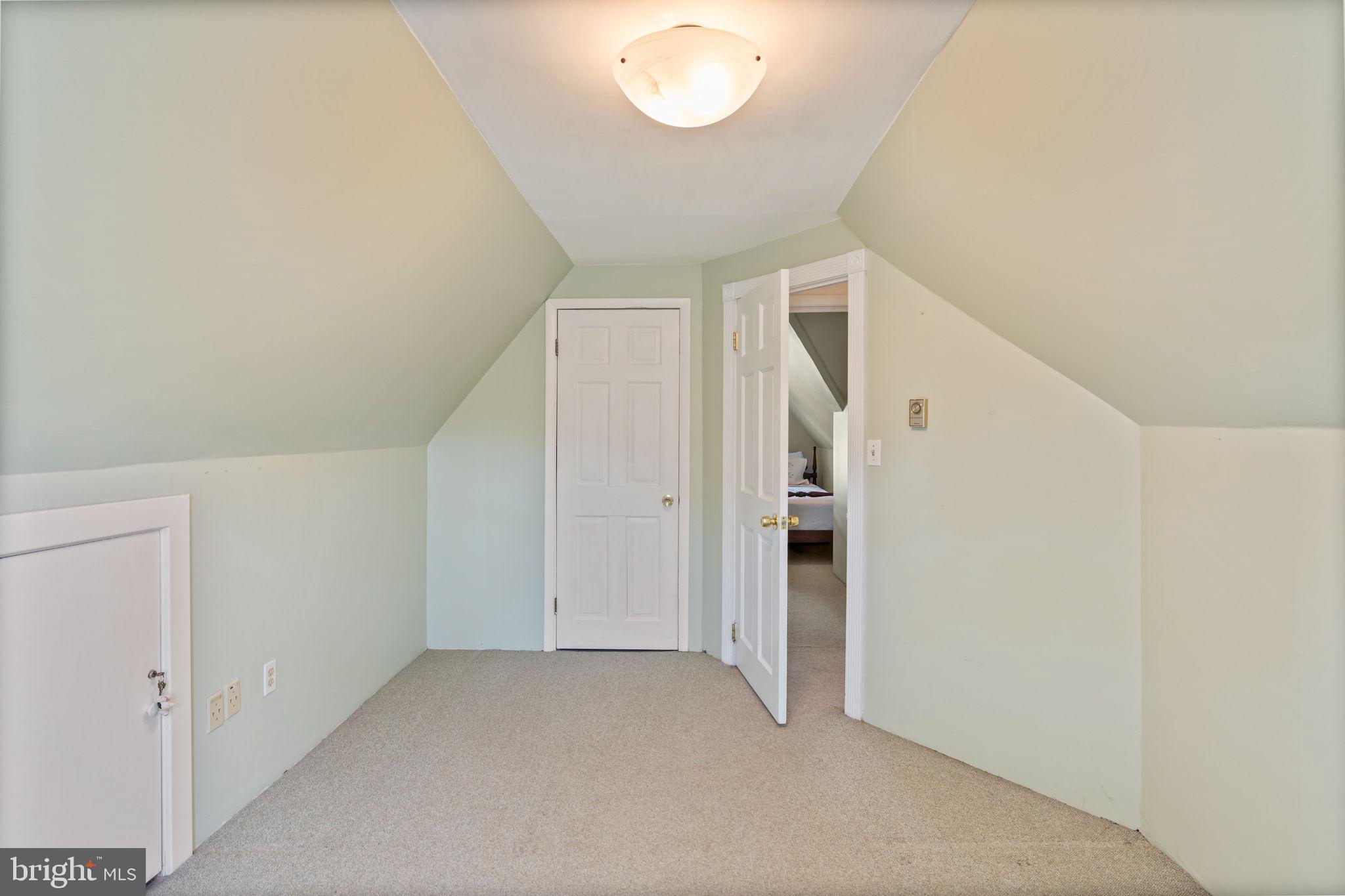 HATHAWAY - Residential