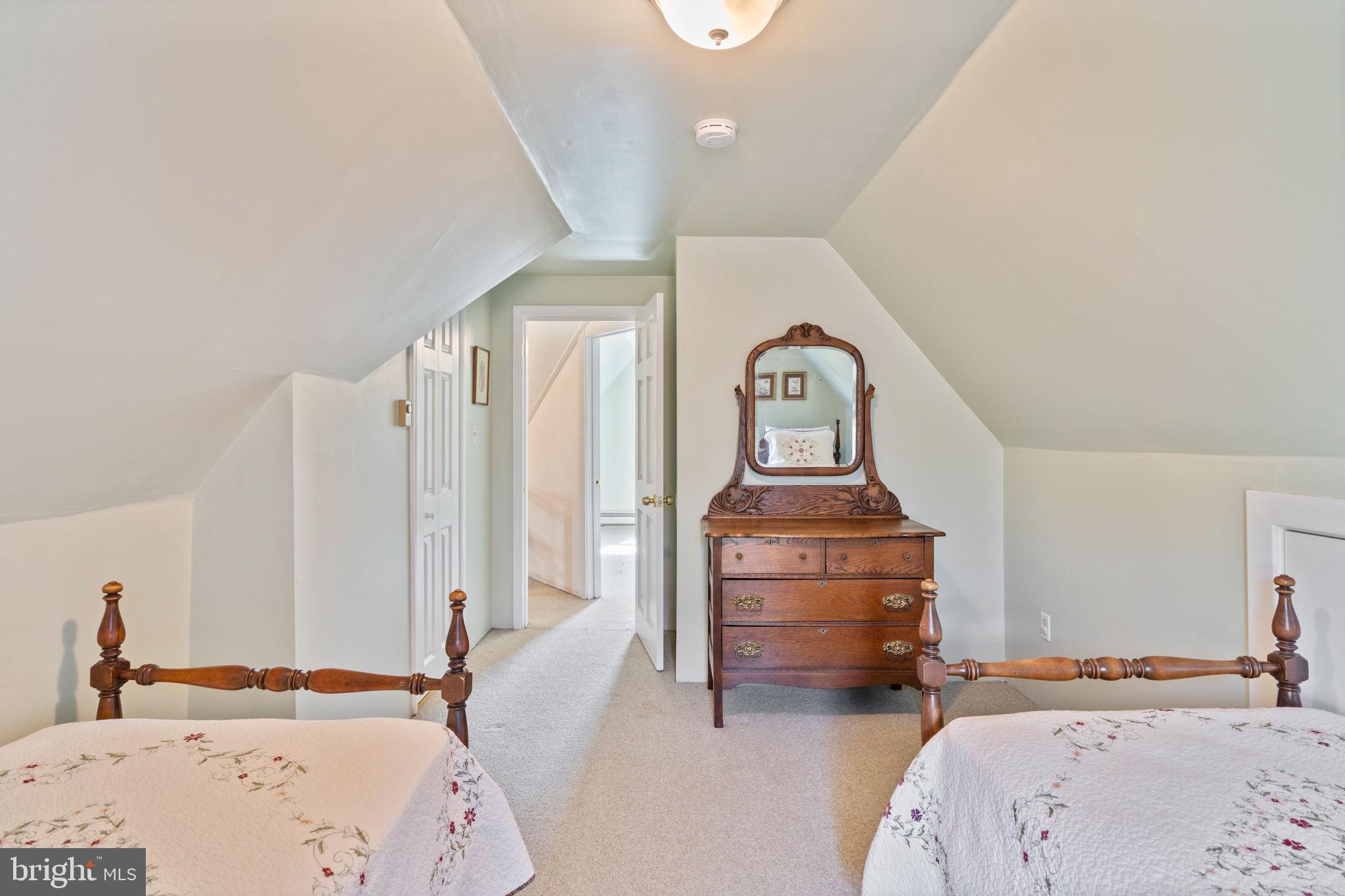 HATHAWAY - Residential