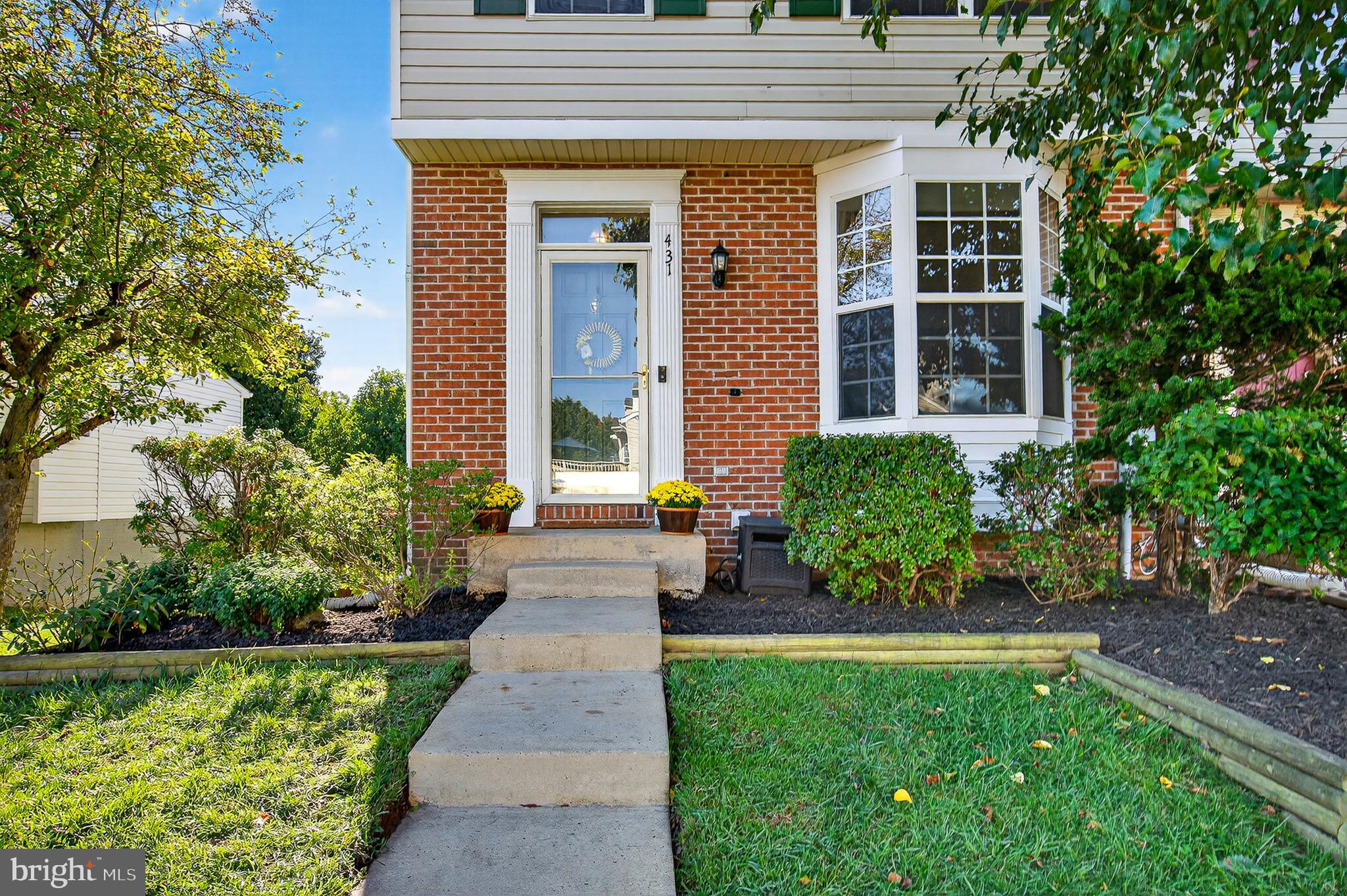 431 DEER HILL CIRCLE