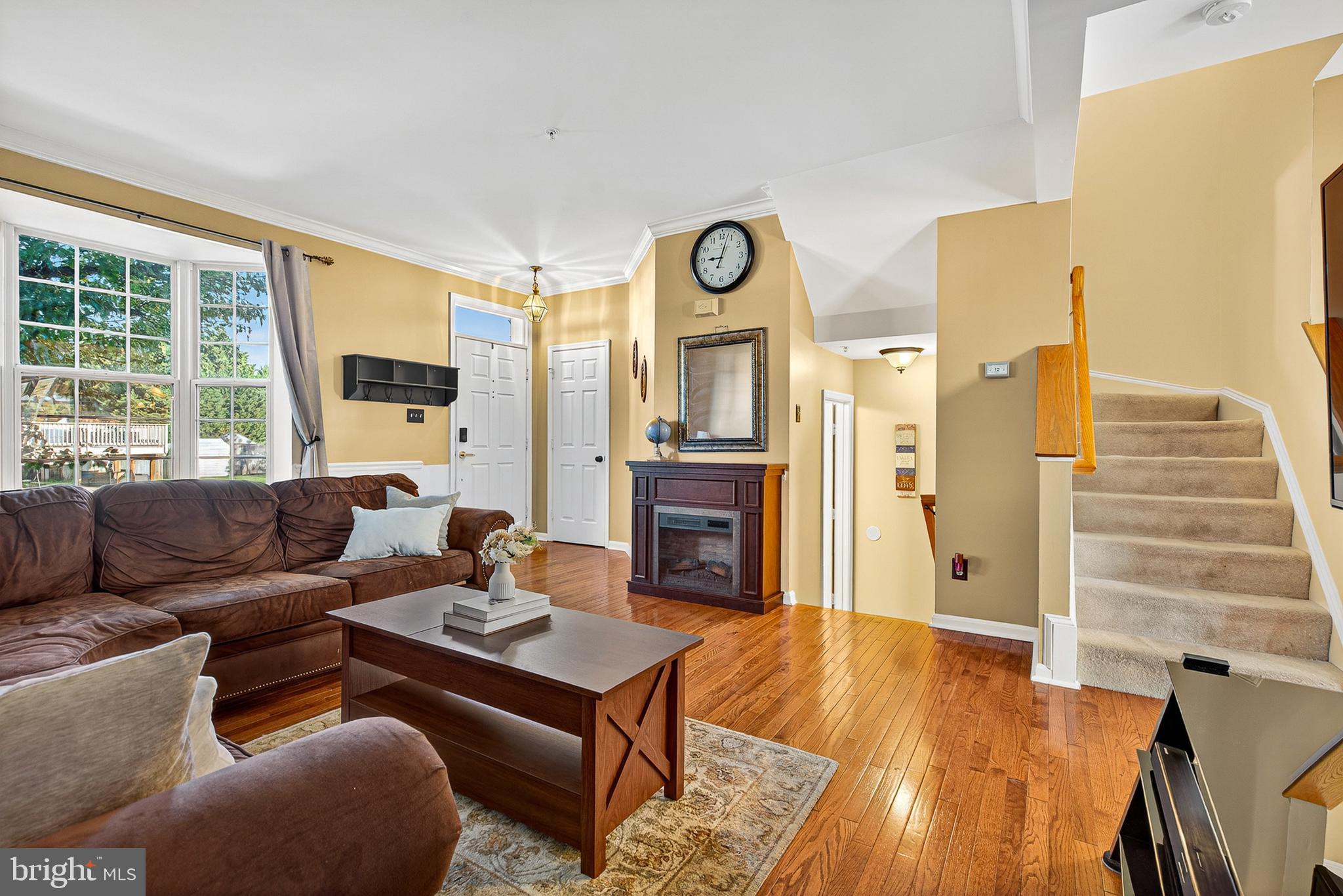 431 DEER HILL CIRCLE