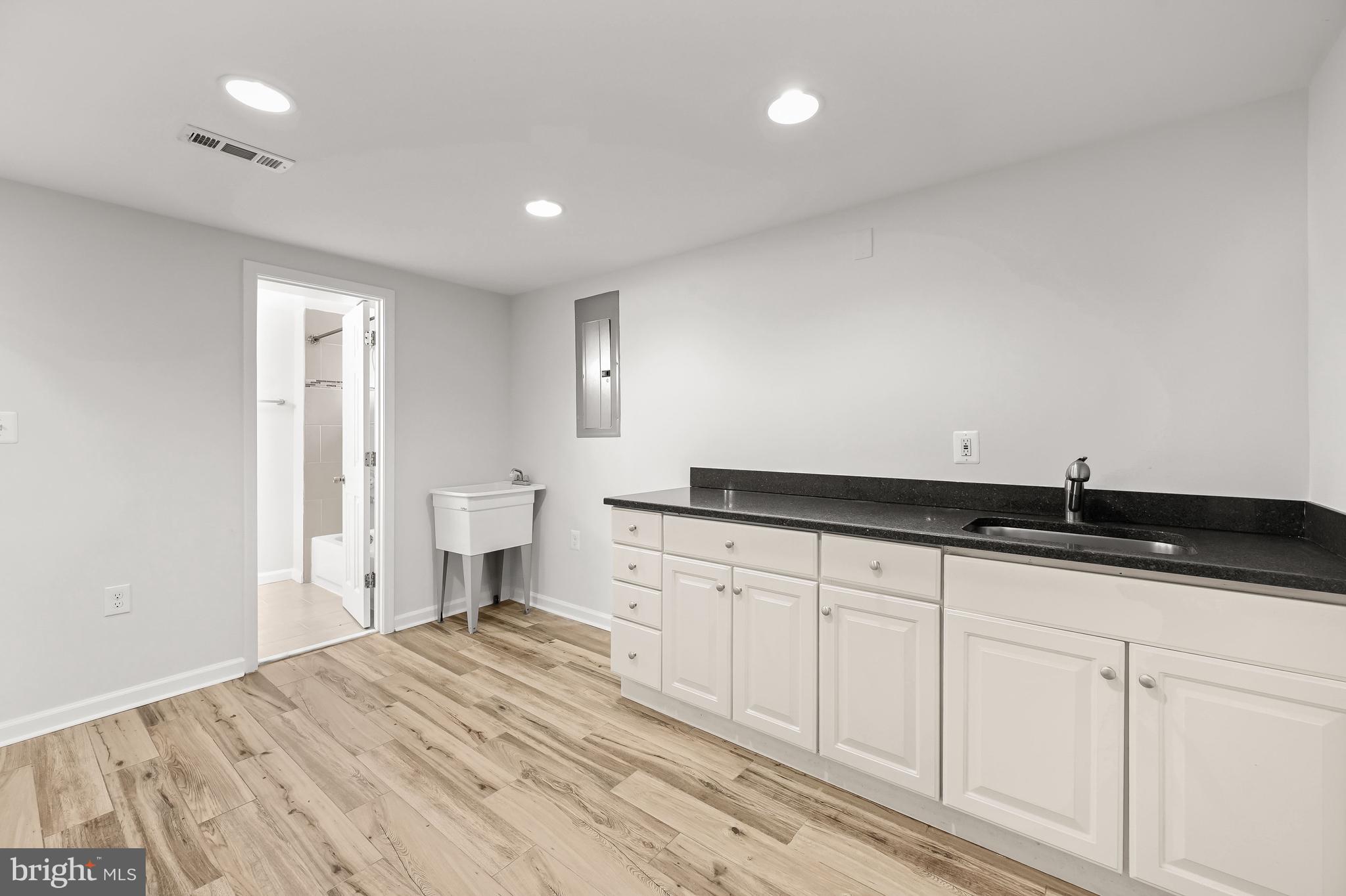 NORTH BARNABY- ADDN - Residential