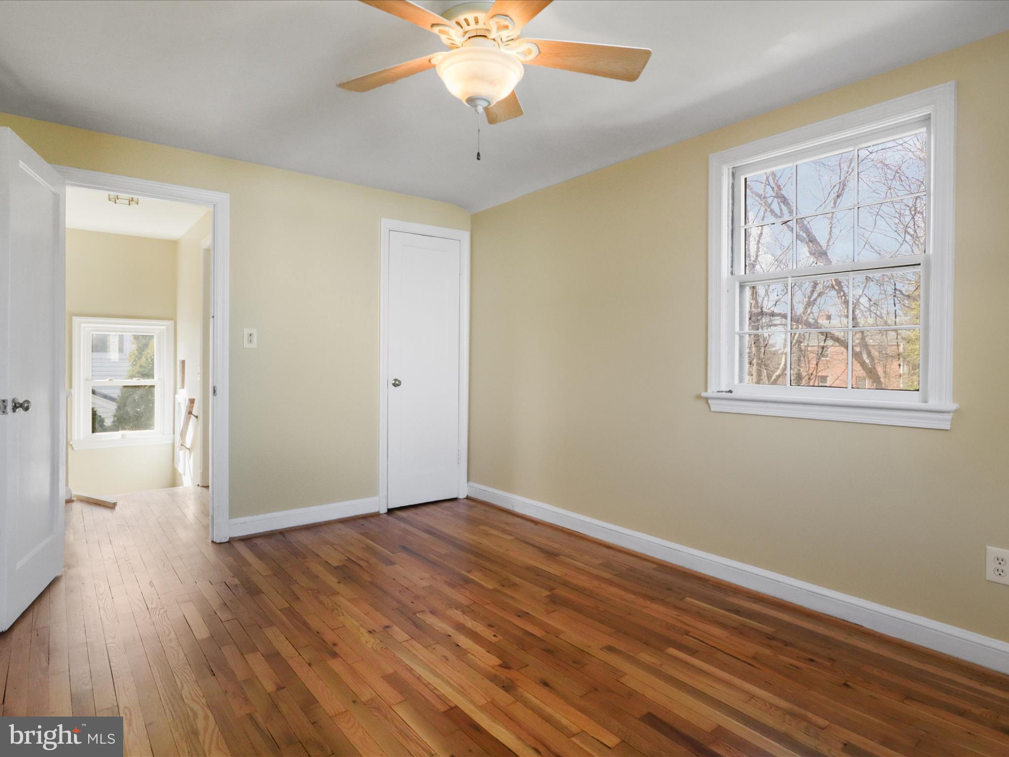 OAKLAND TERRACE - Residential