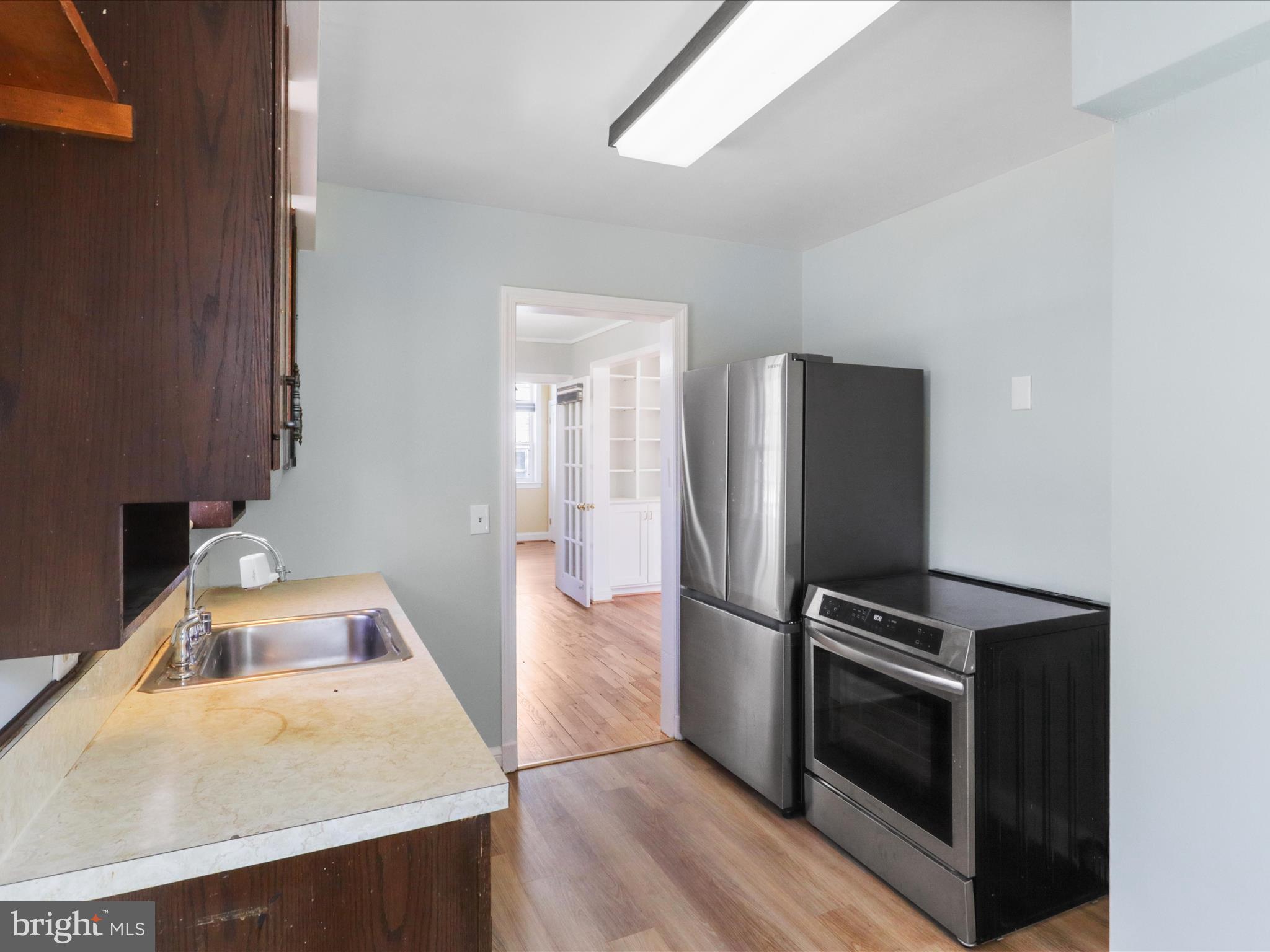 OAKLAND TERRACE - Residential