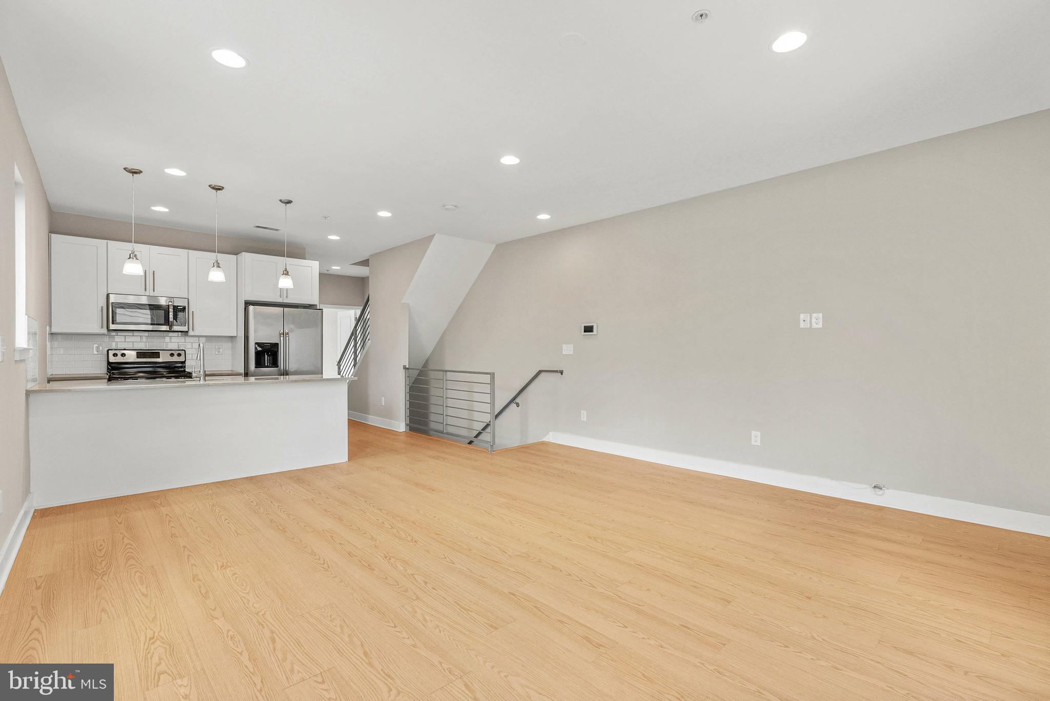 OLDE KENSINGTON - Residential