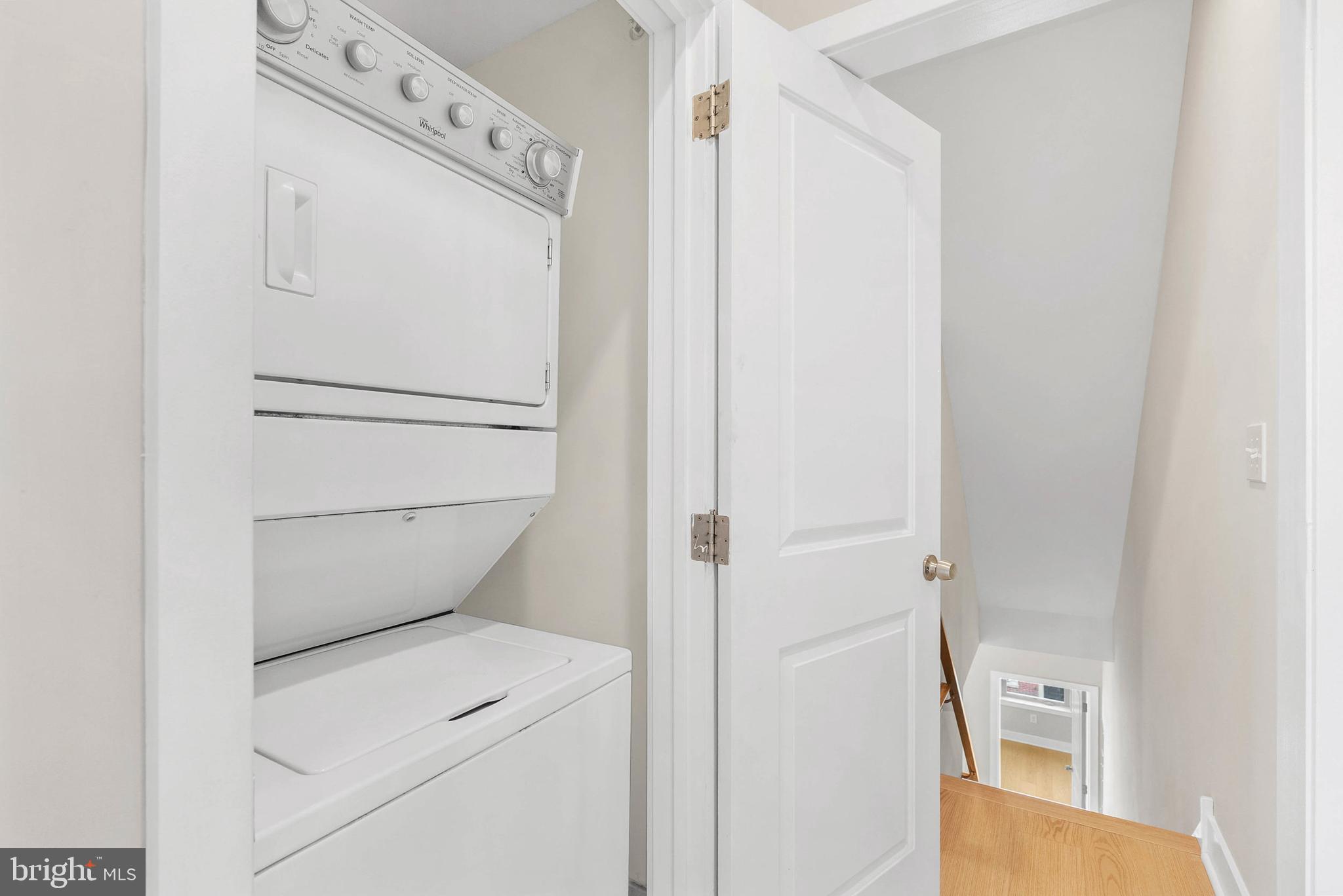 OLDE KENSINGTON - Residential