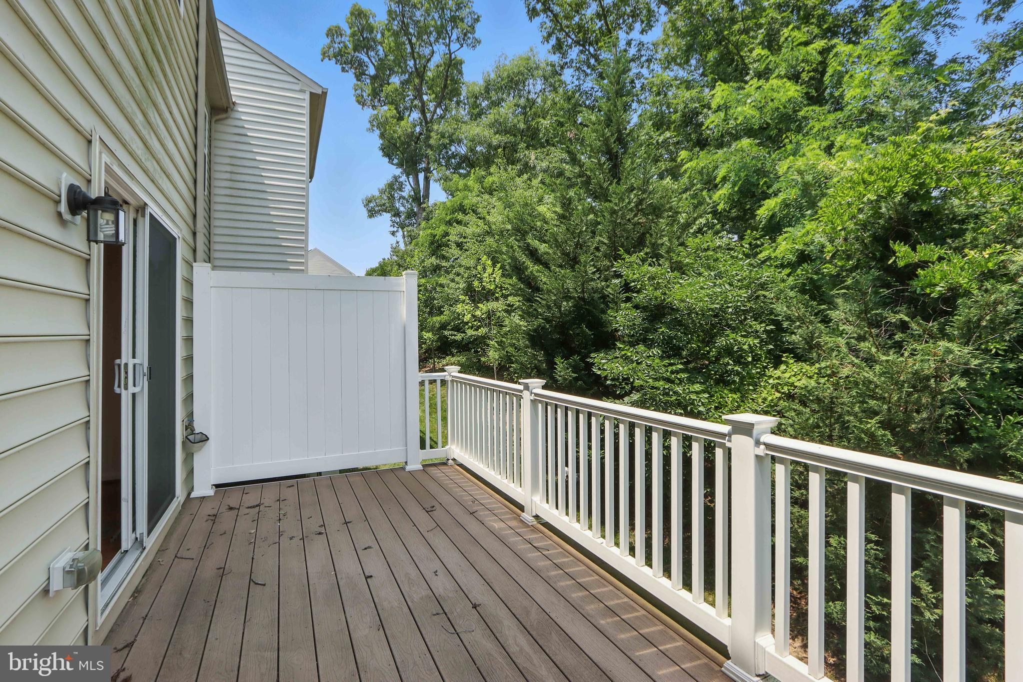 HOWARD SQUARE - Residential Lease