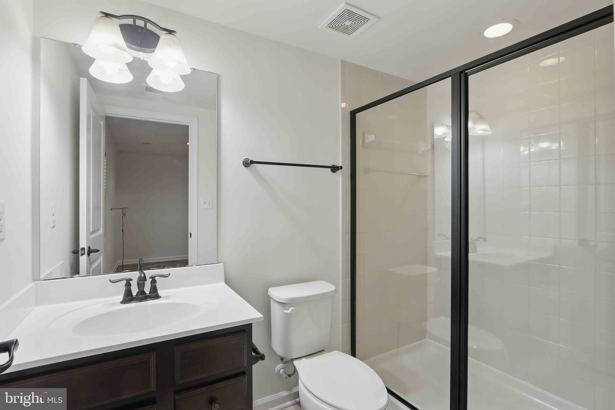 HOWARD SQUARE - Residential Lease