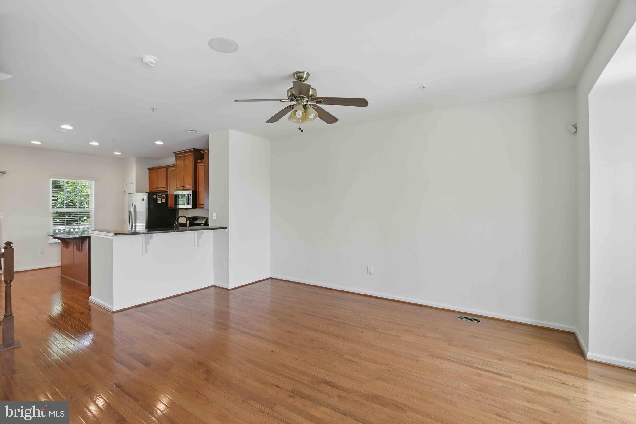 HOWARD SQUARE - Residential Lease