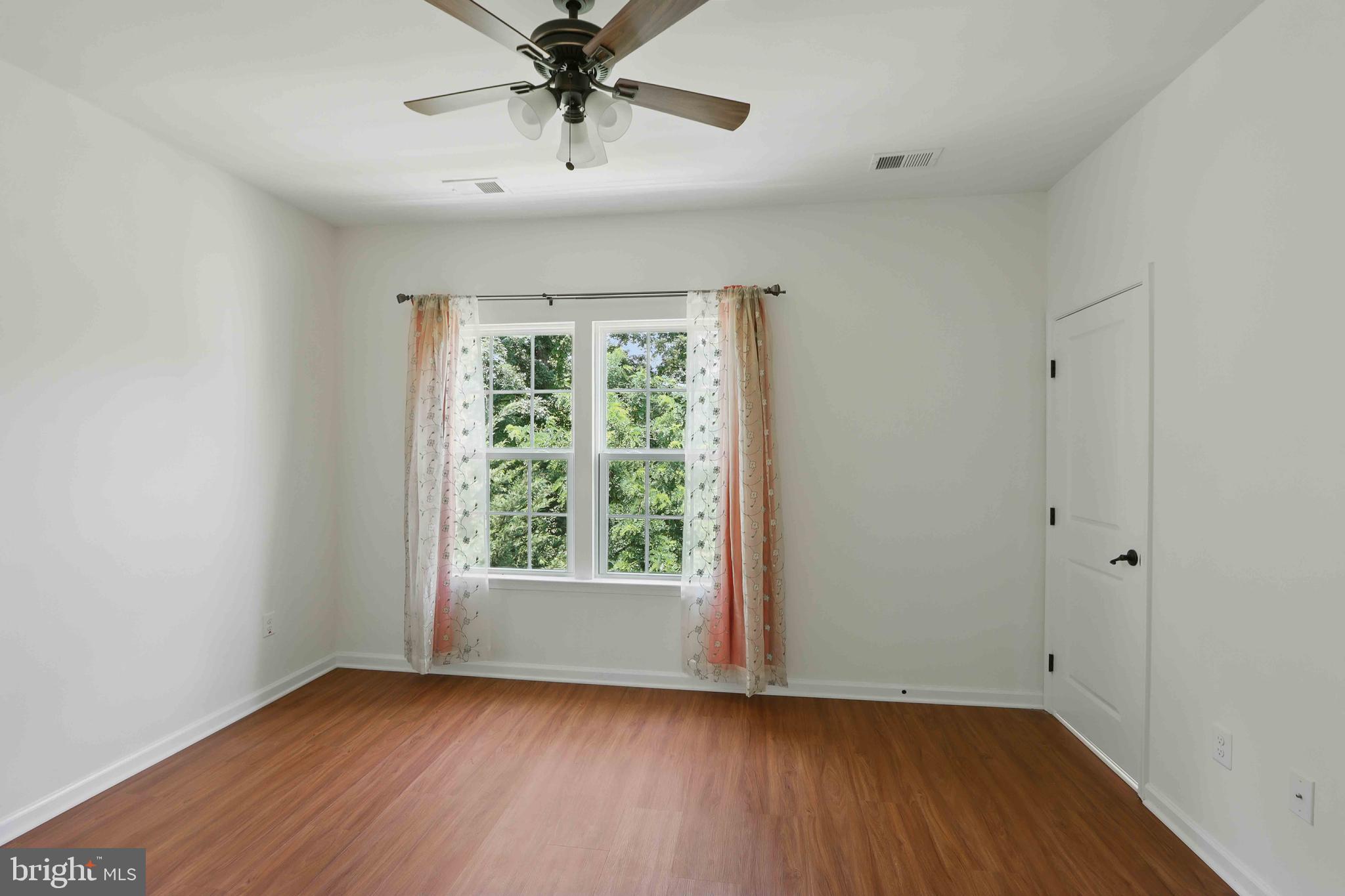 HOWARD SQUARE - Residential Lease