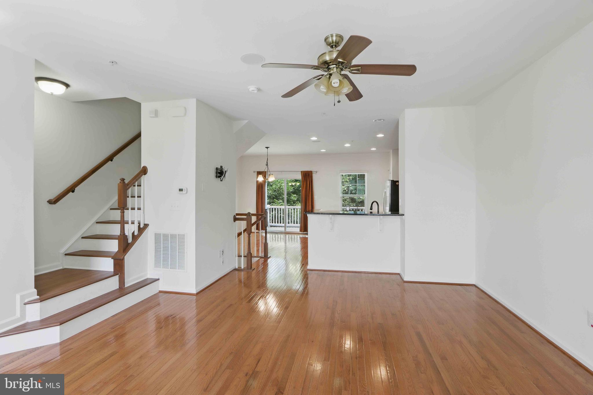 HOWARD SQUARE - Residential Lease