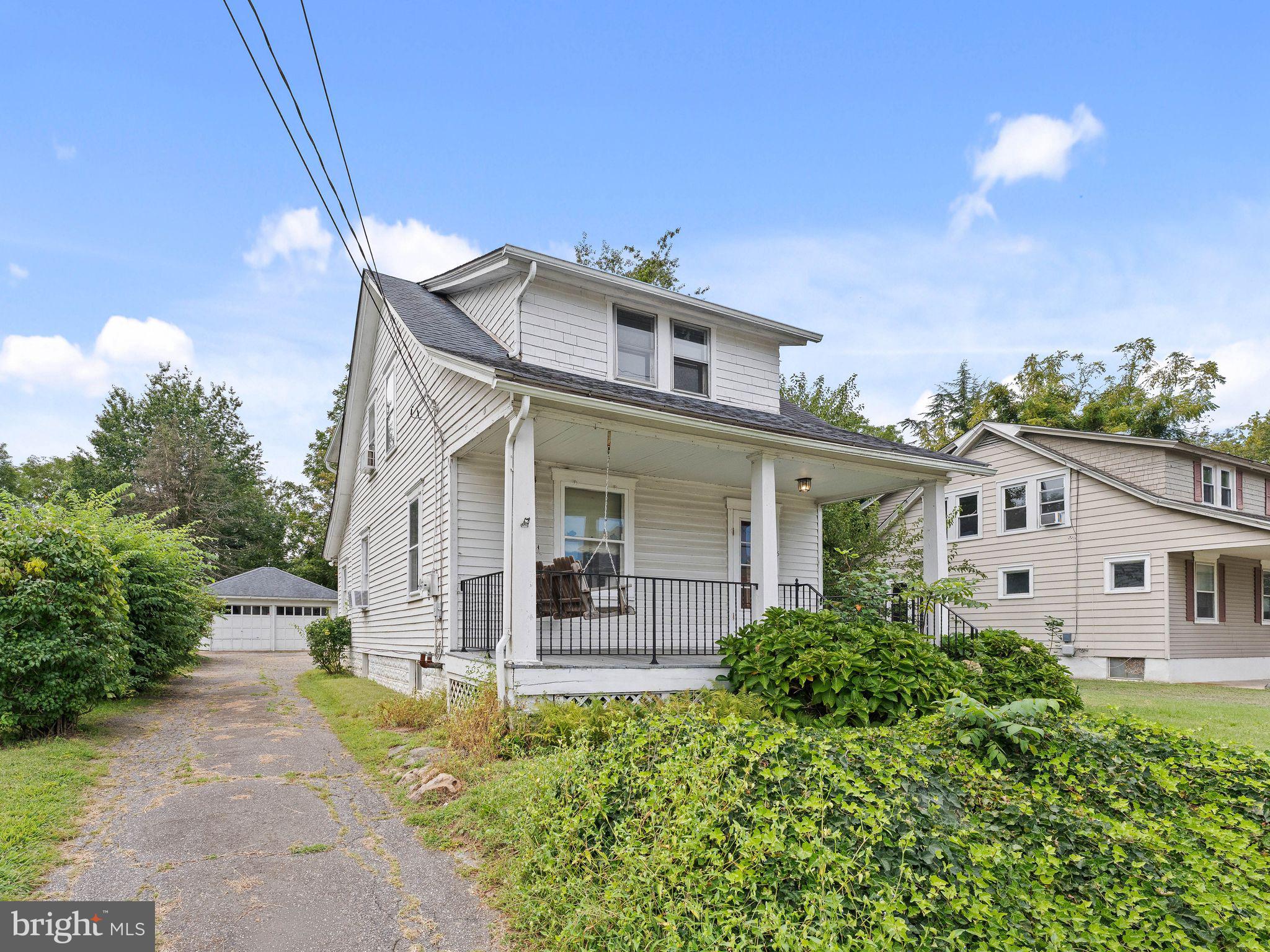 15 W COHAWKIN ROAD