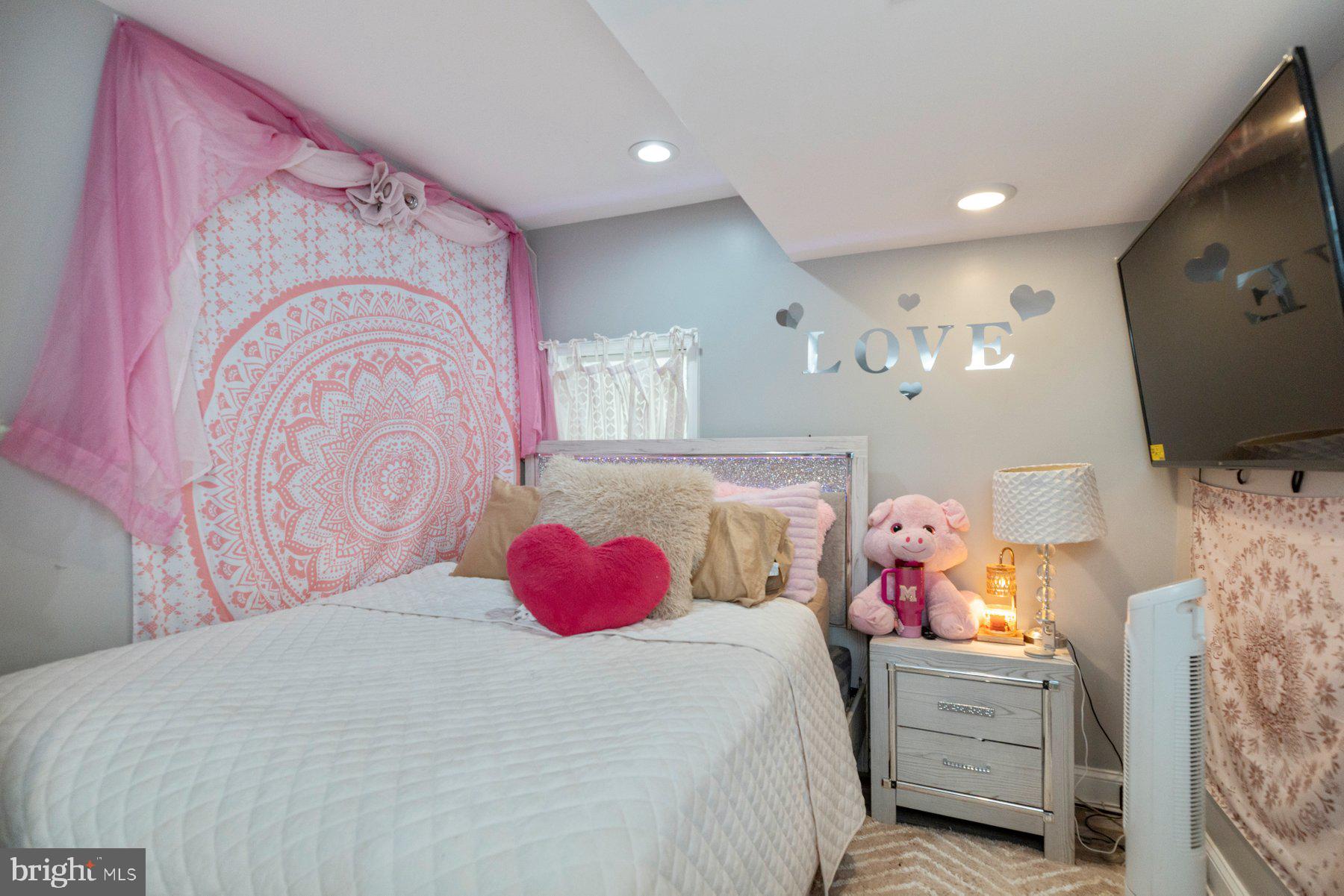 BARCLAY - GREENMOUNT - Residential