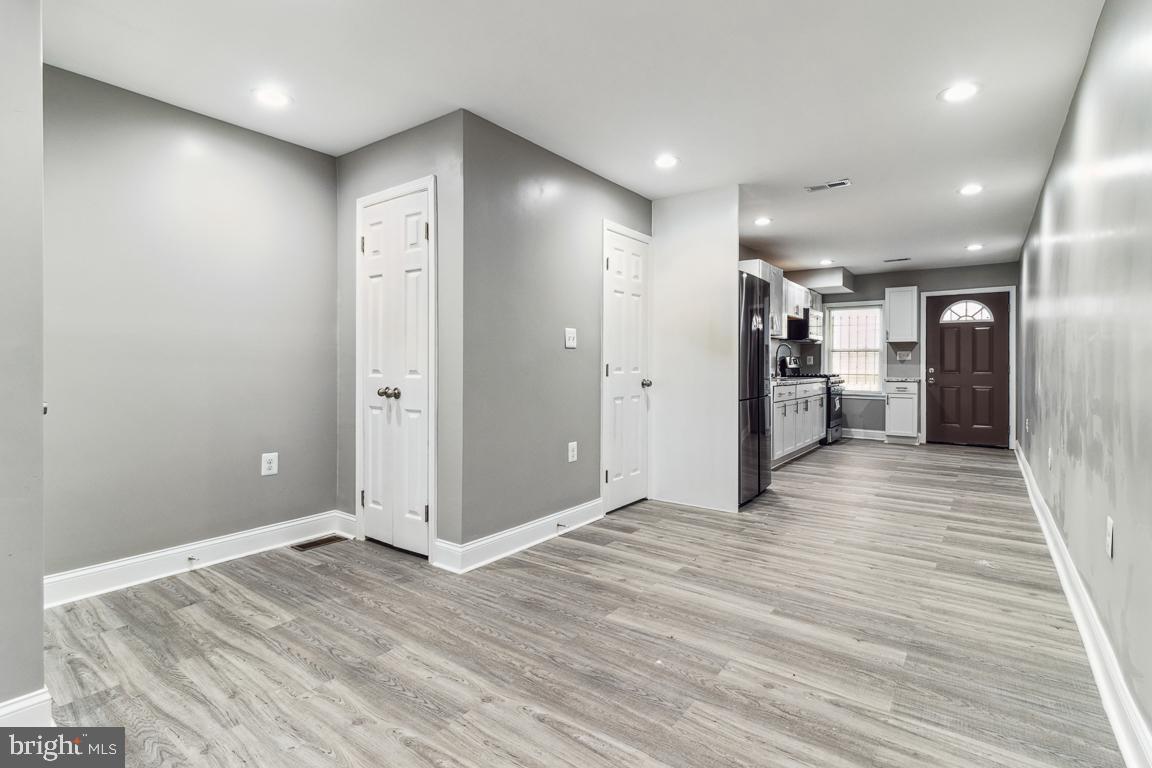 BARCLAY - GREENMOUNT - Residential