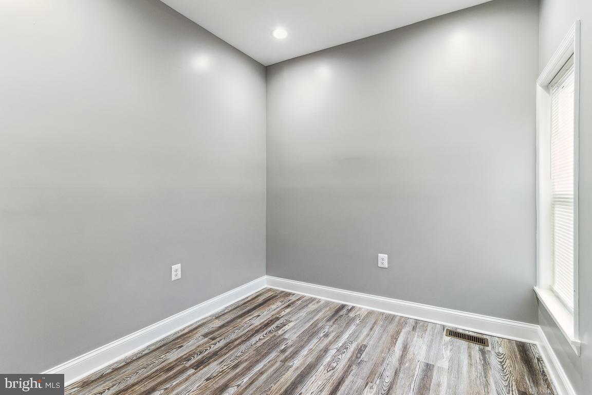 BARCLAY - GREENMOUNT - Residential