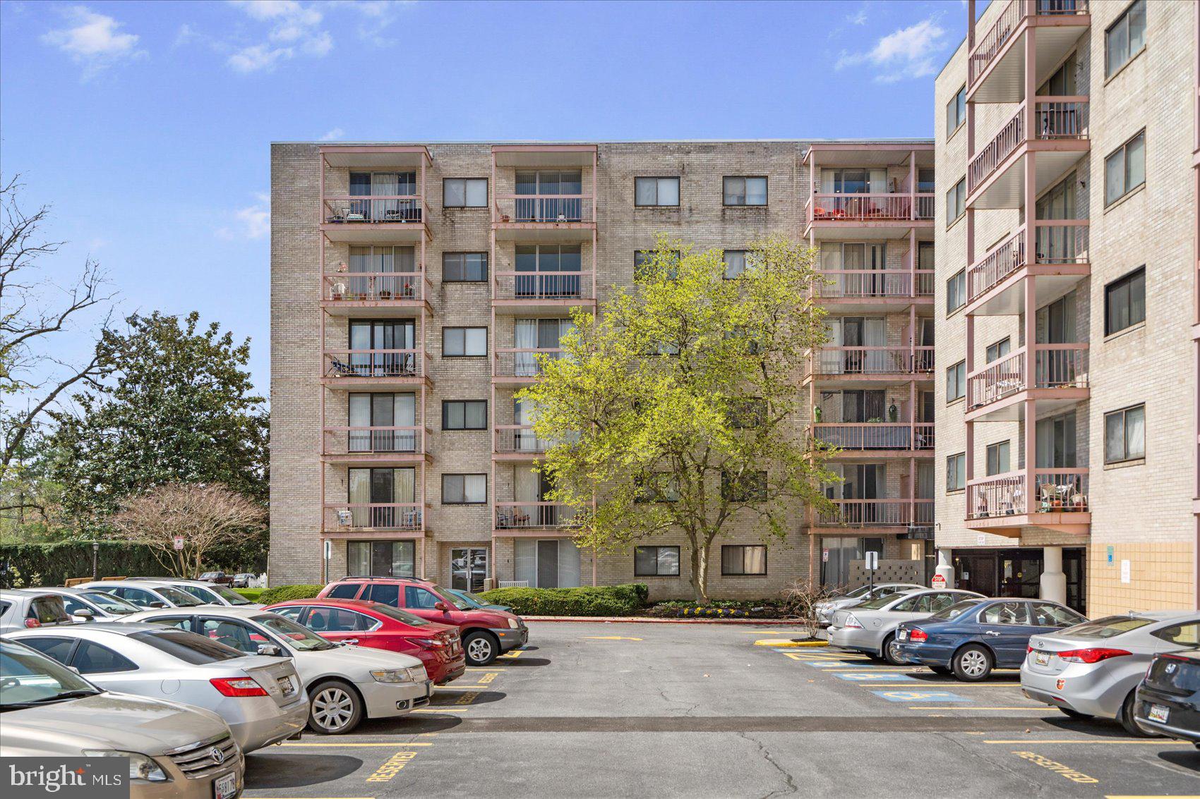 Absolutely charming, warm and cozy. Easy living with all needs met in this midrise building in the heart of Pikesville. Seller is willing to leave/sell some of the furnishings. Move in ready!
