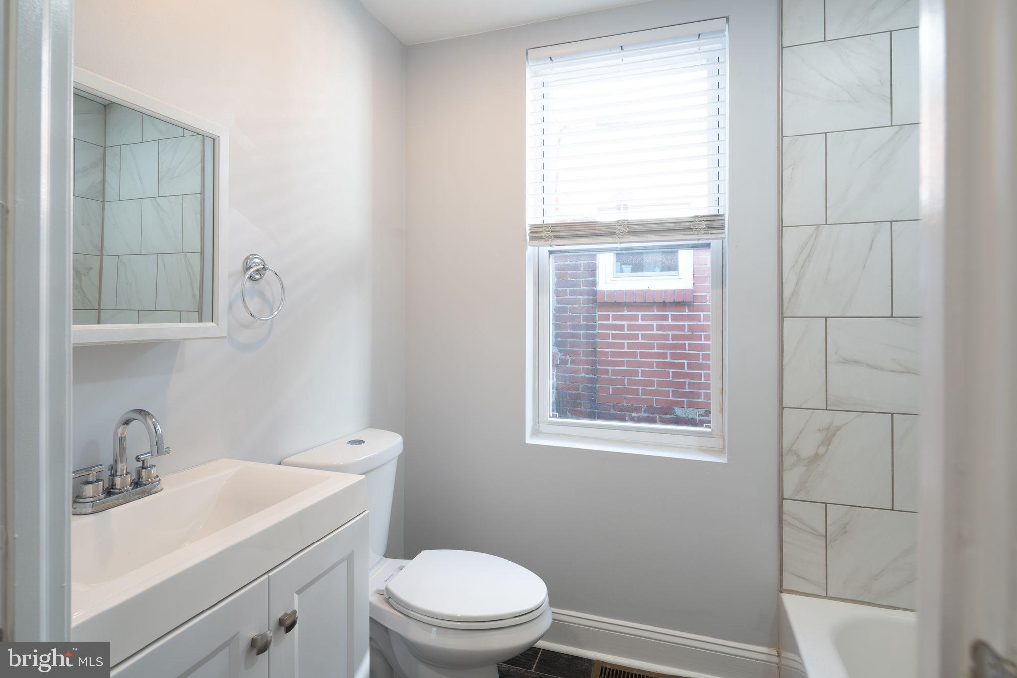 POINT BREEZE - Residential