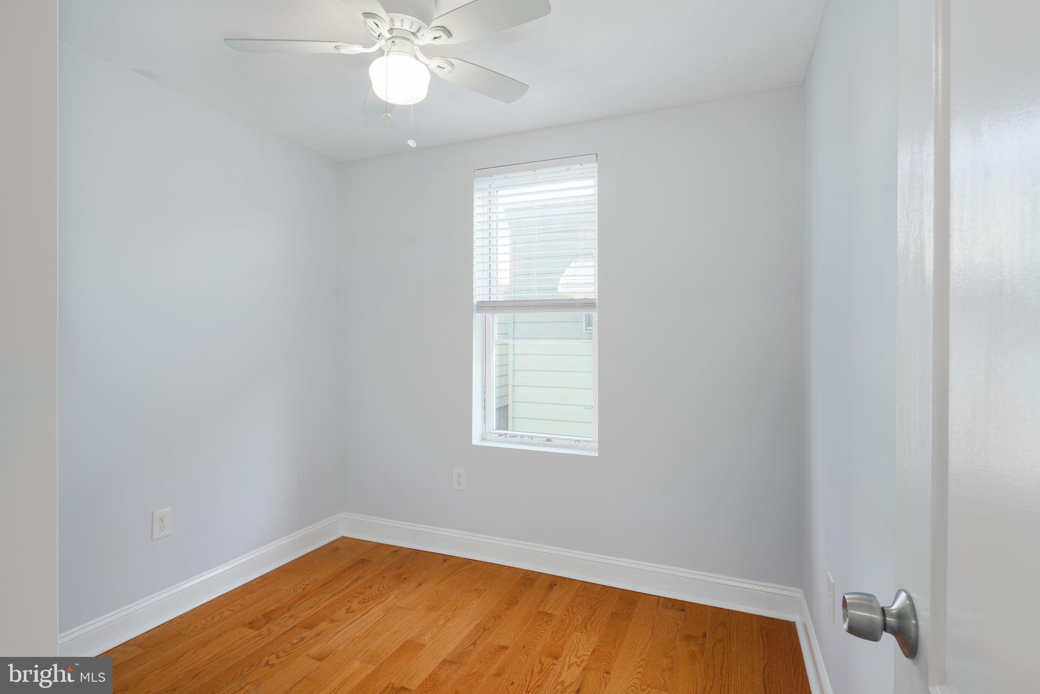 POINT BREEZE - Residential