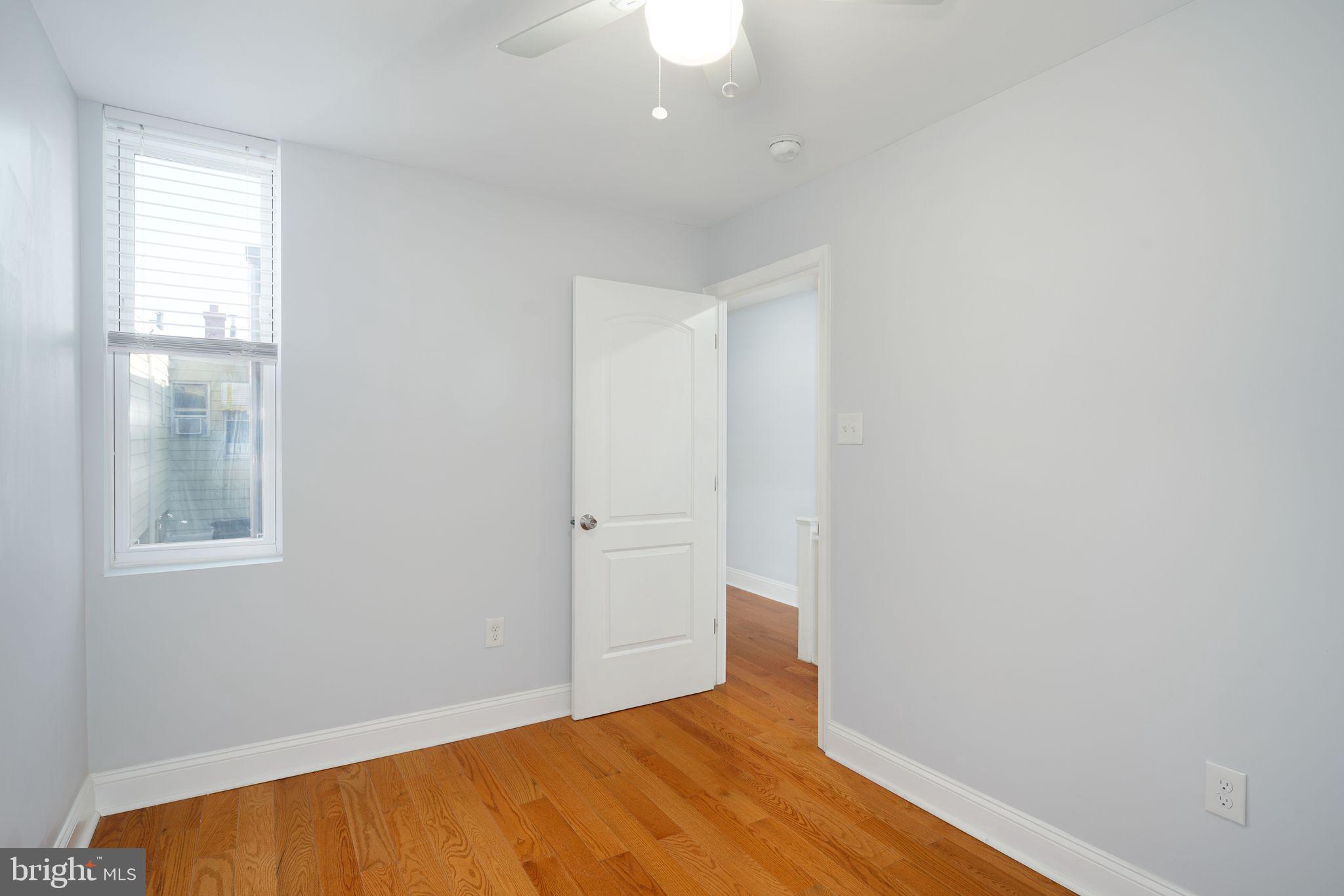 POINT BREEZE - Residential