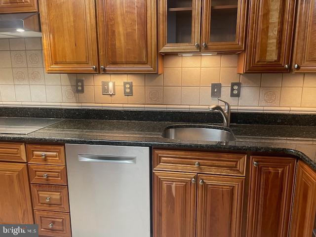 WATERGATE AT LANDMARK - Residential