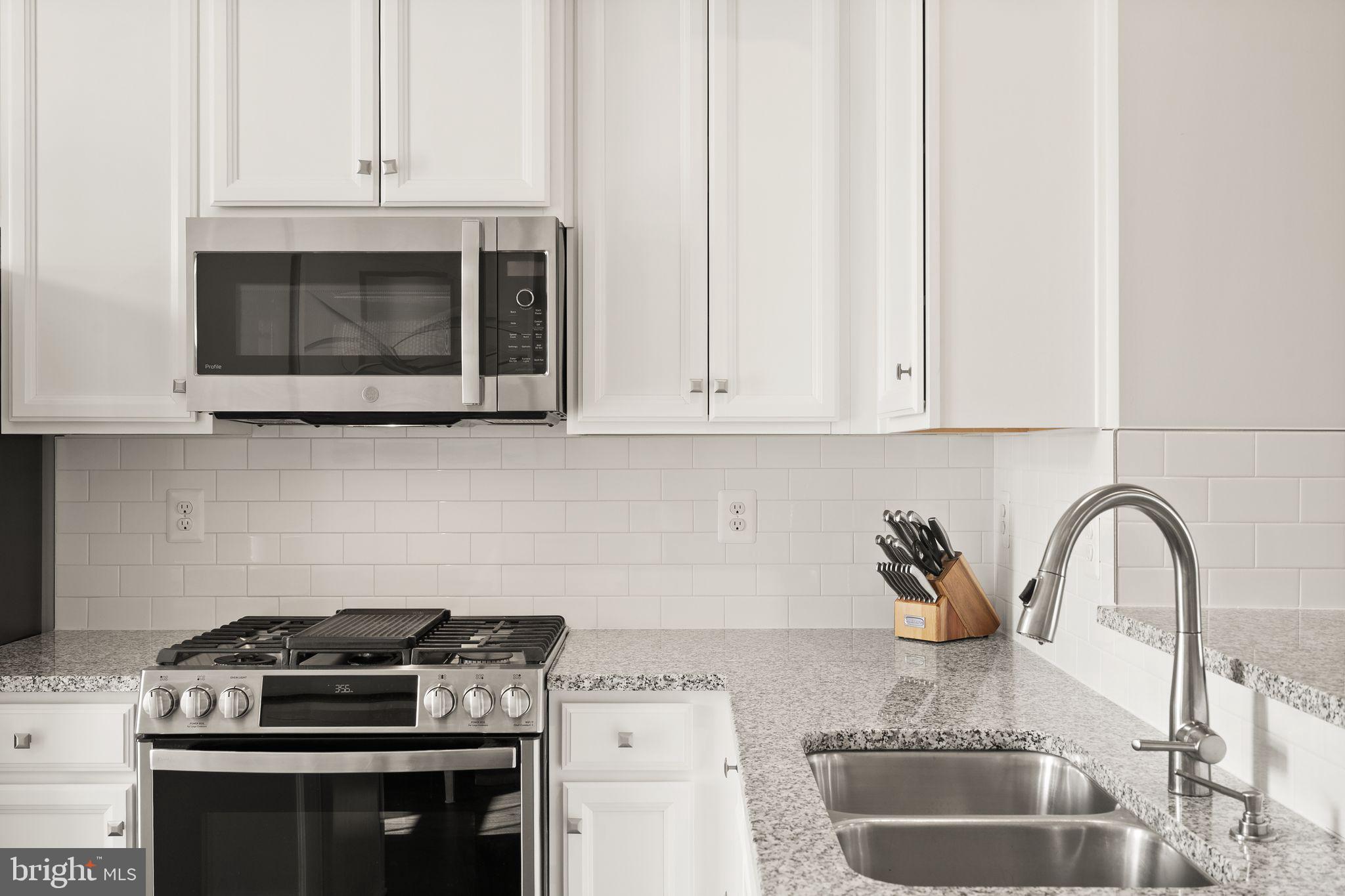 42582 ANTONIA TERRACE