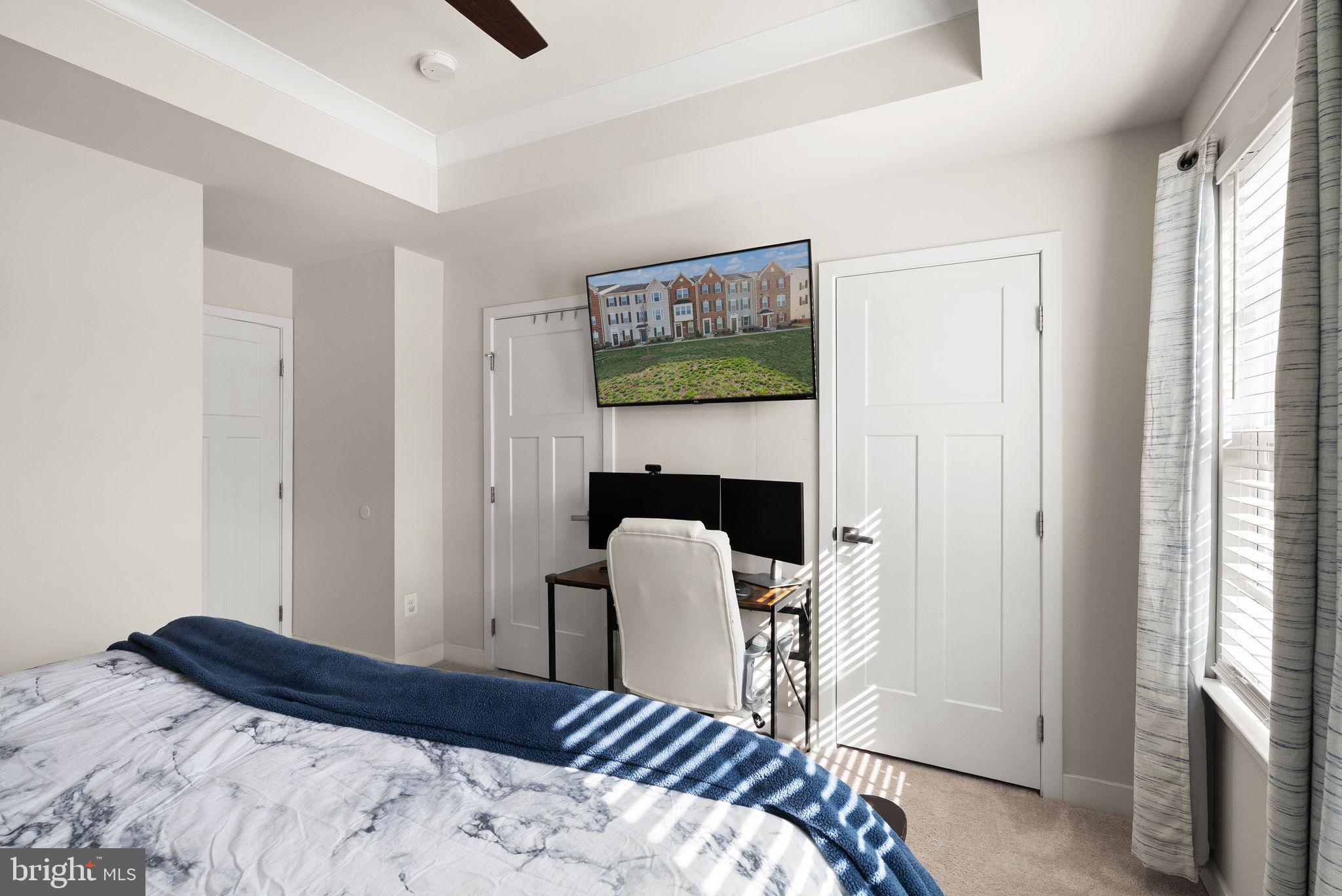 ARCOLA TOWN CENTER - Residential