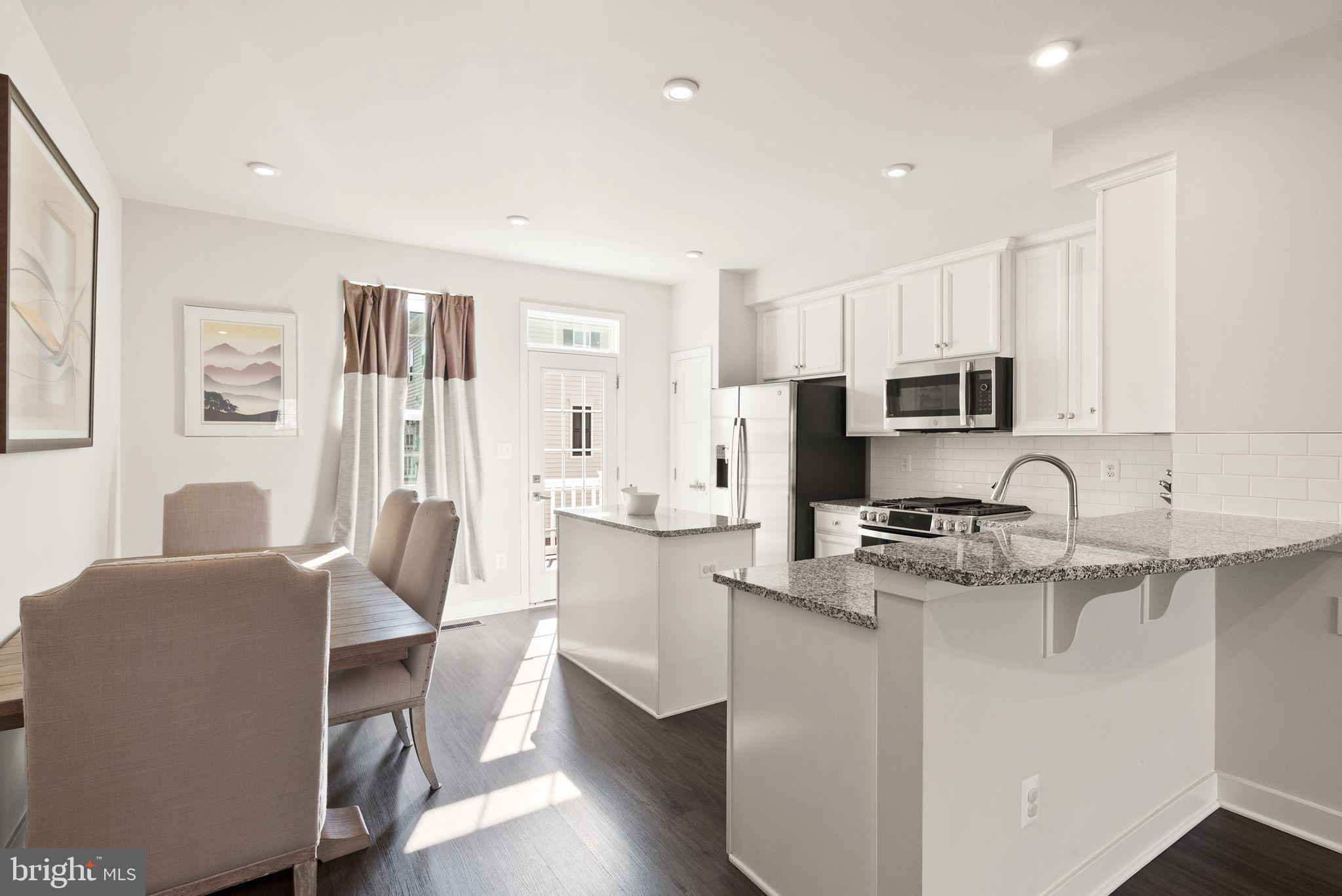 42582 ANTONIA TERRACE