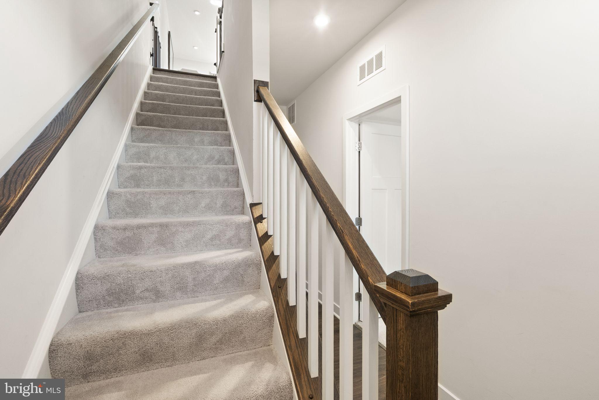 ARCOLA TOWN CENTER - Residential