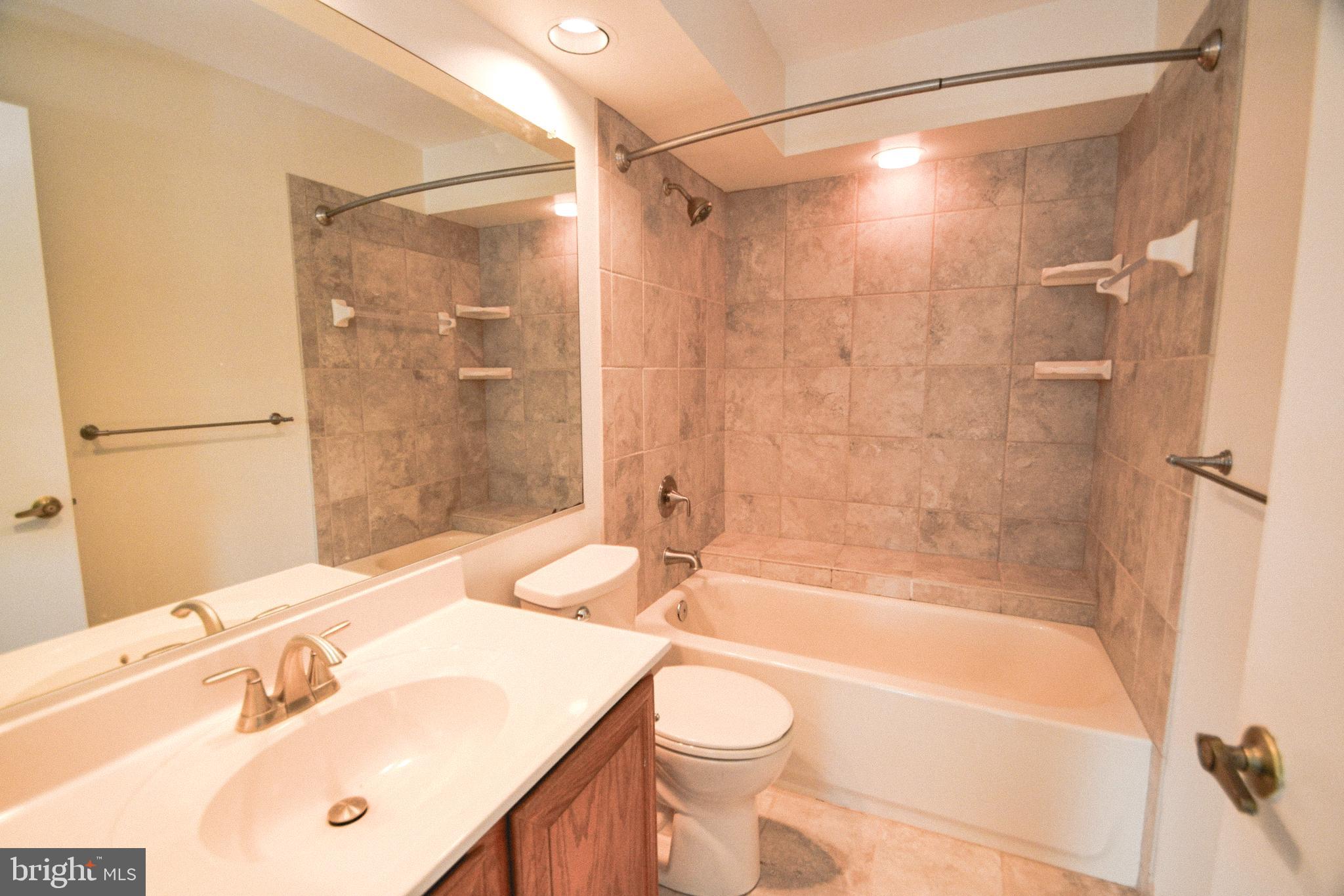 COPPERFIELD AT FIVE FRM - Residential