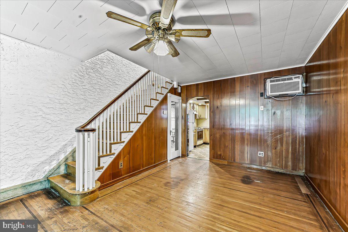 2547 S SARTAIN STREET