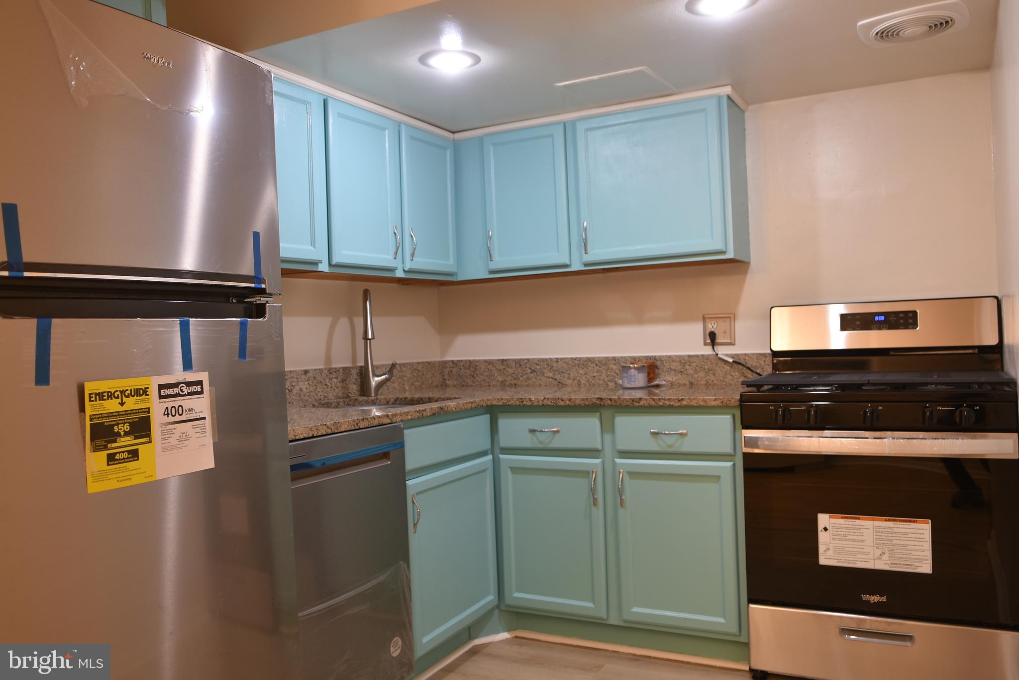 GEORGE MASON VILLAGE - Residential