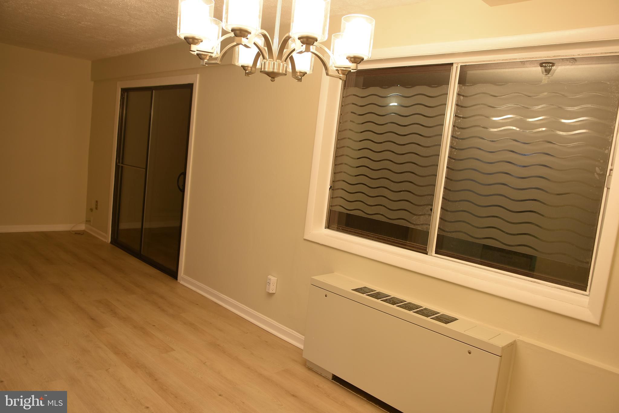 GEORGE MASON VILLAGE - Residential