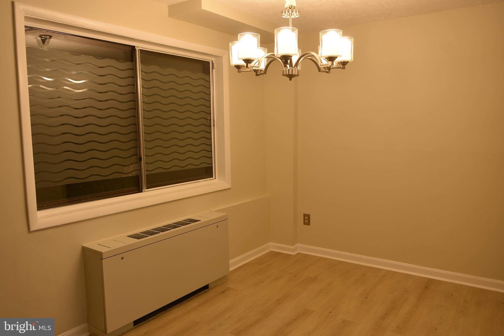 GEORGE MASON VILLAGE - Residential