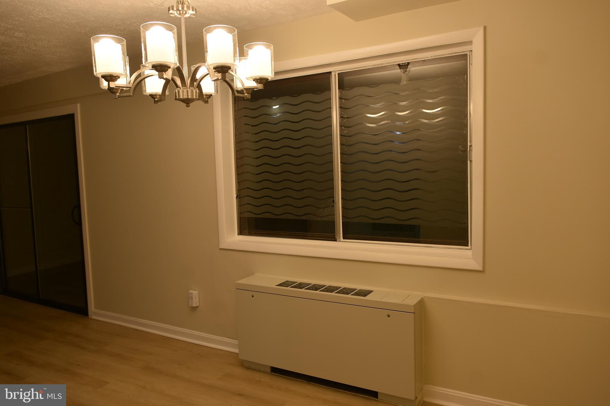 GEORGE MASON VILLAGE - Residential