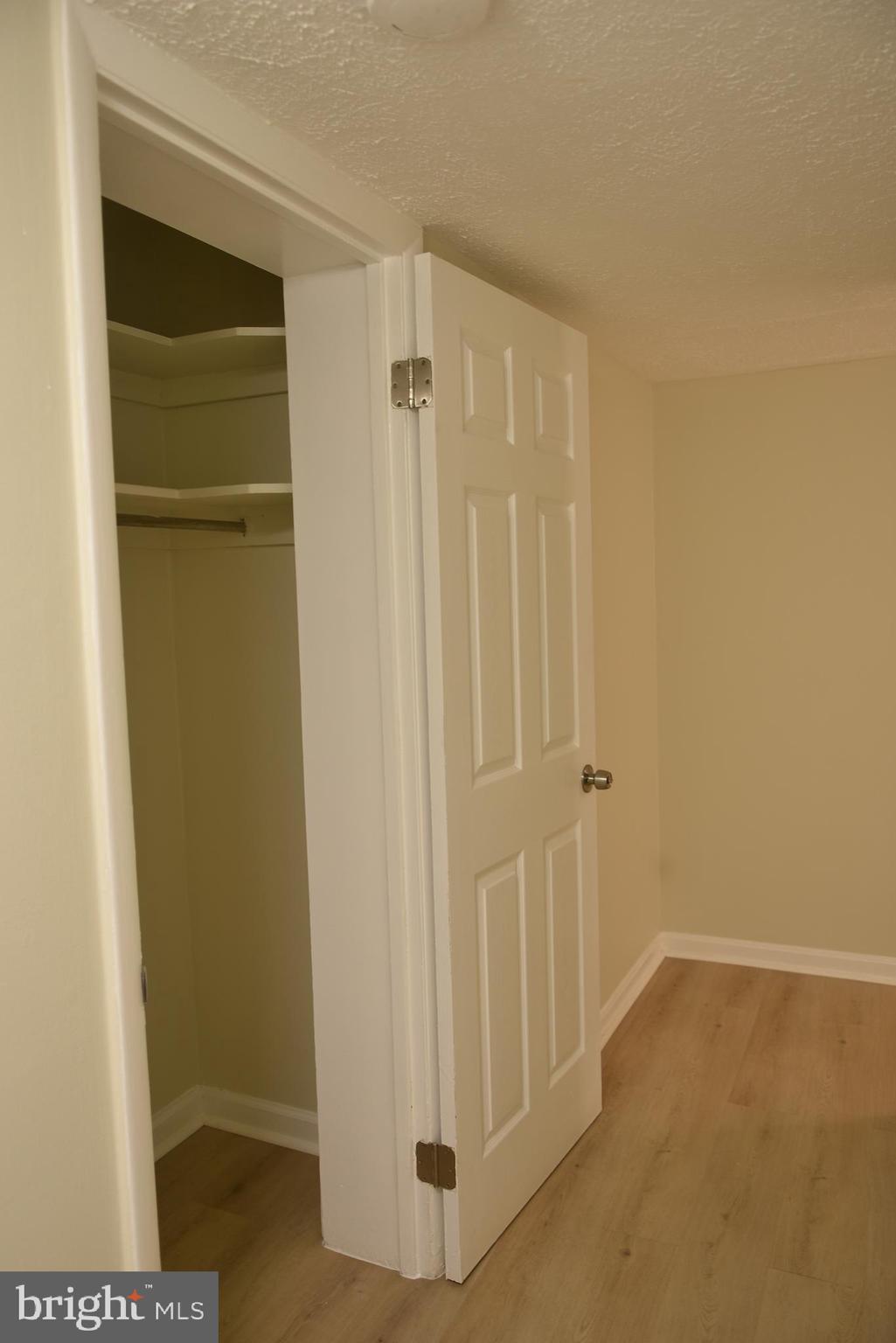 GEORGE MASON VILLAGE - Residential