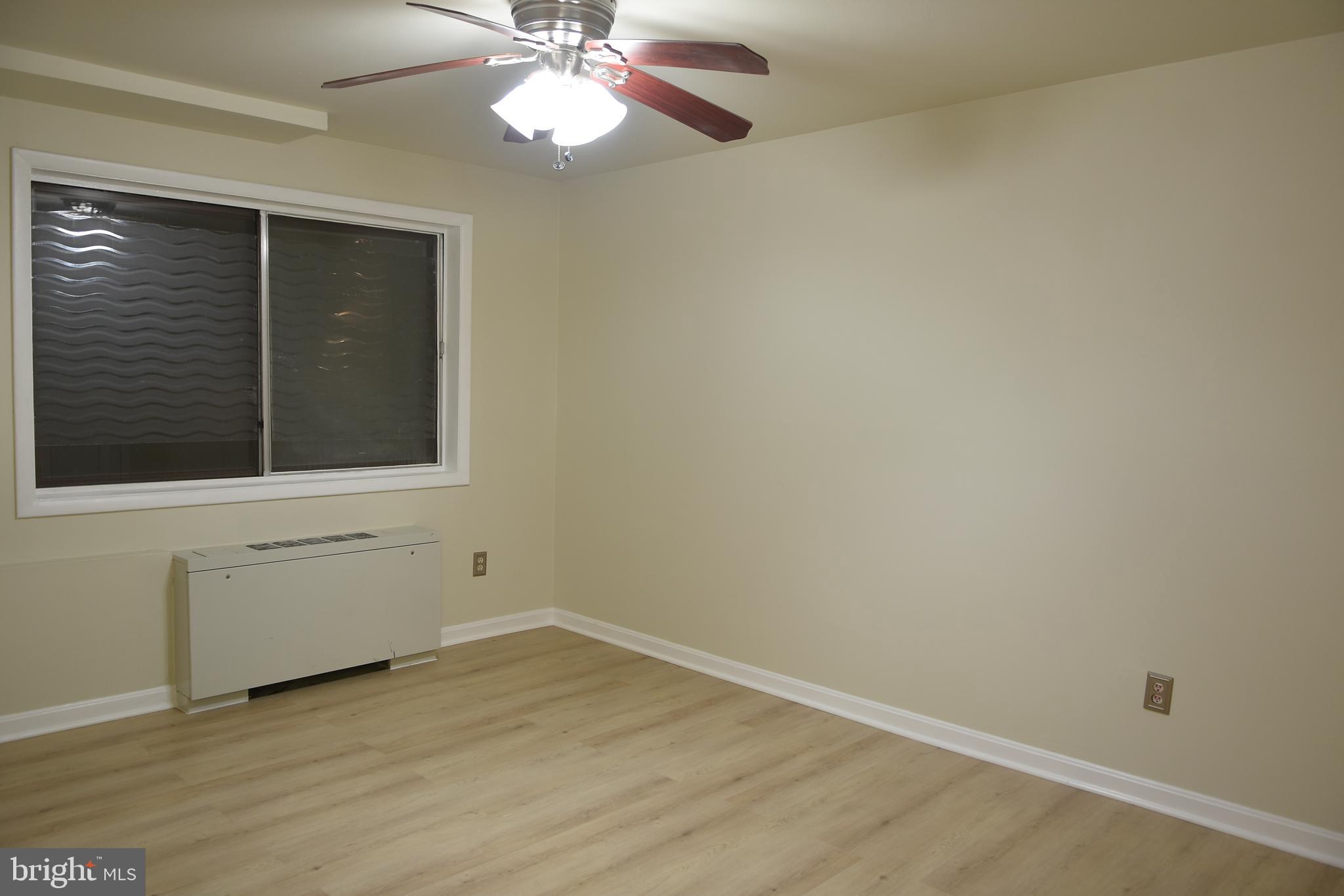 GEORGE MASON VILLAGE - Residential