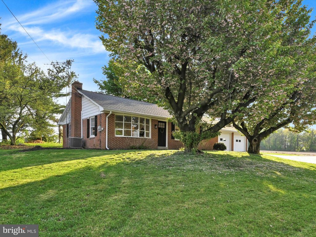 Photo of 662 PROSPECT RD, MANHEIM, PA 17545 (MLS # PALA2033428)