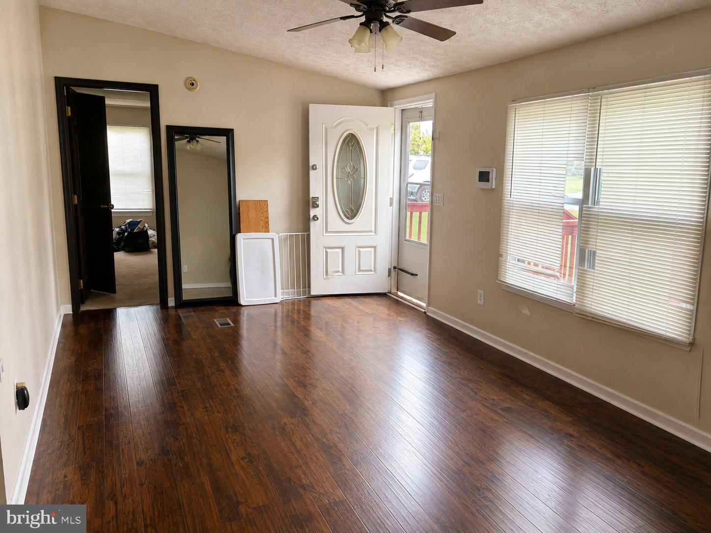 70 VAQUERO DRIVE
