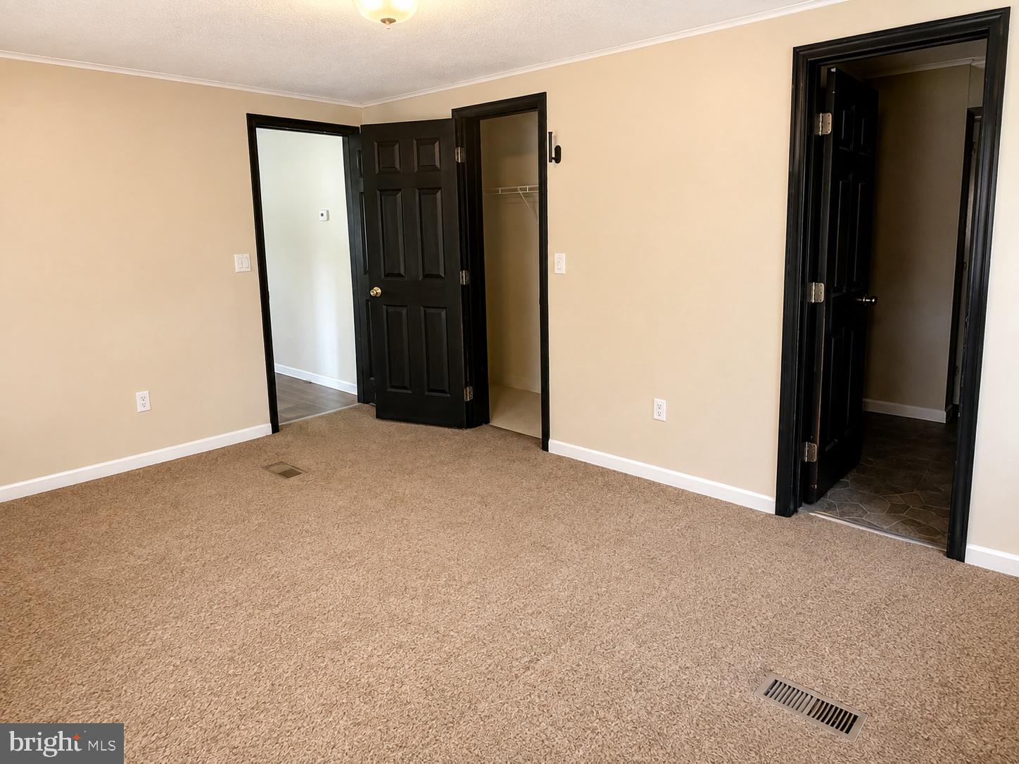 70 VAQUERO DRIVE