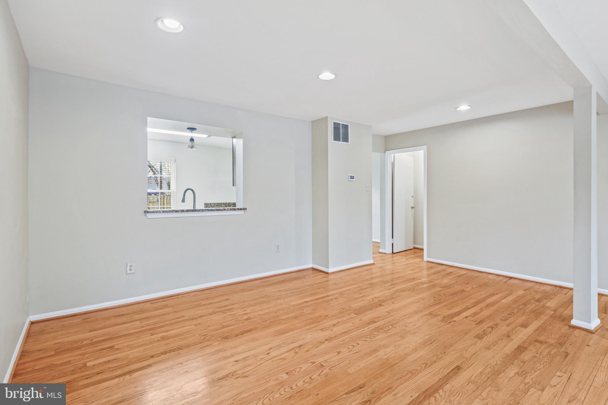 DORSEY HALL - Residential