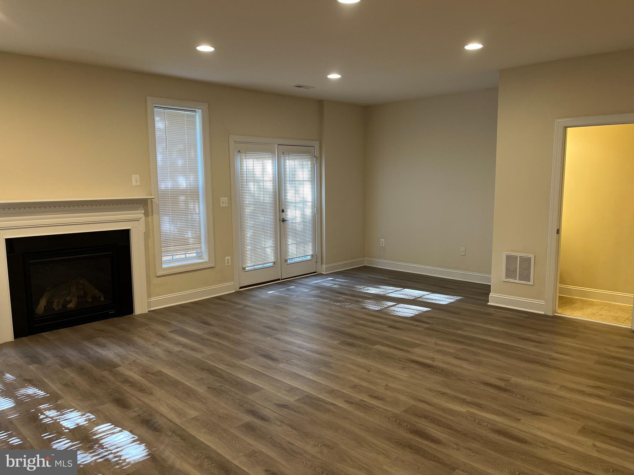 SOUTH MARKET - Residential Lease