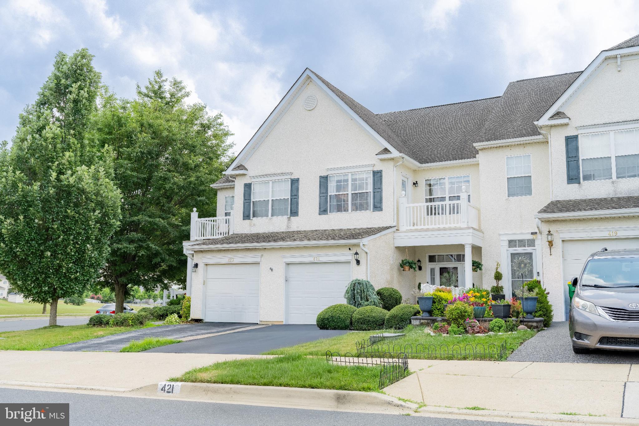 421 WILMORE DRIVE