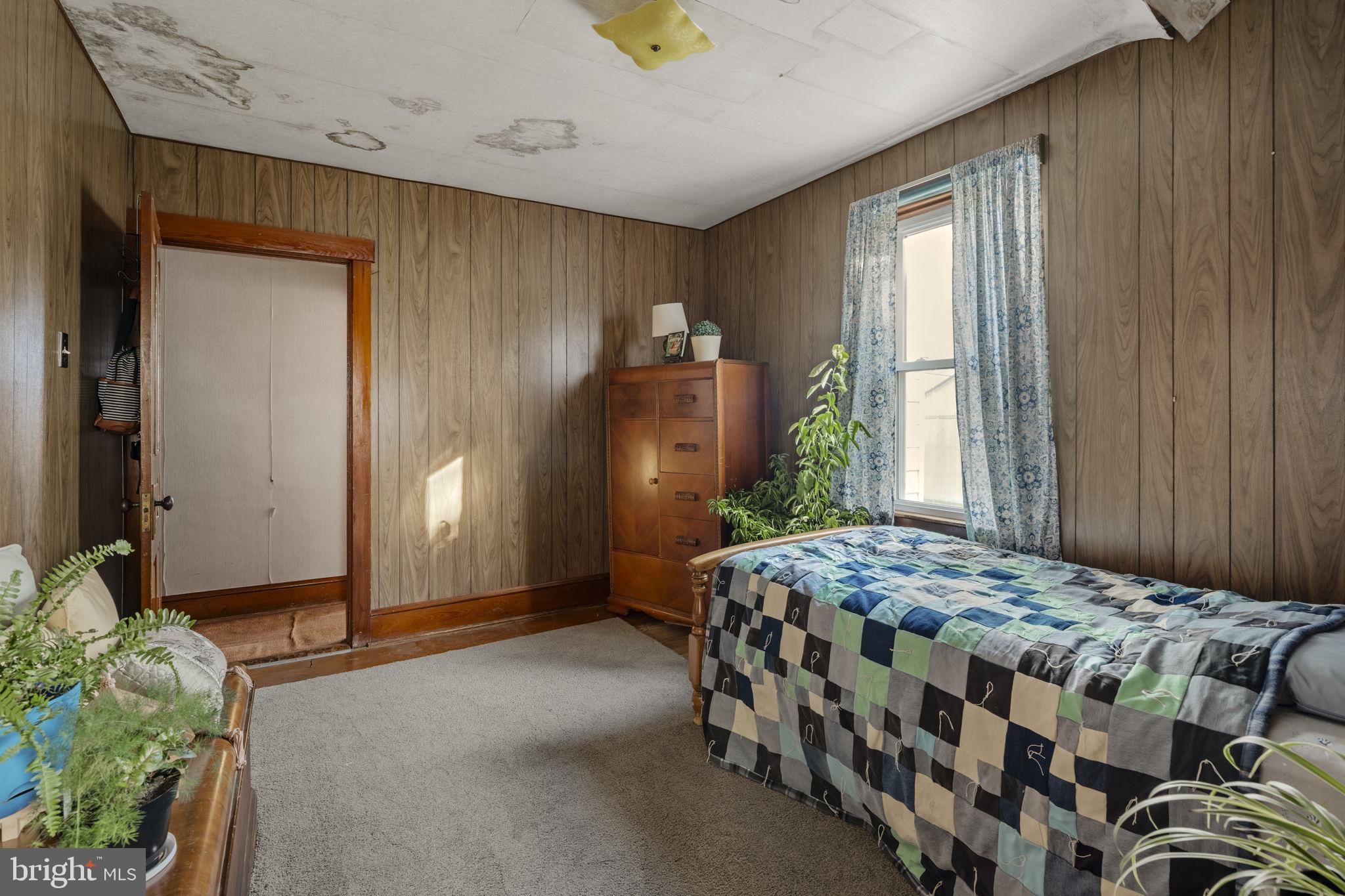 CLAY TOWNSHIP - Farm