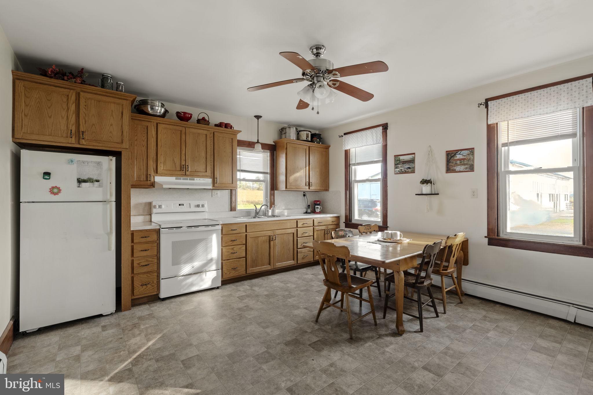 CLAY TOWNSHIP - Farm