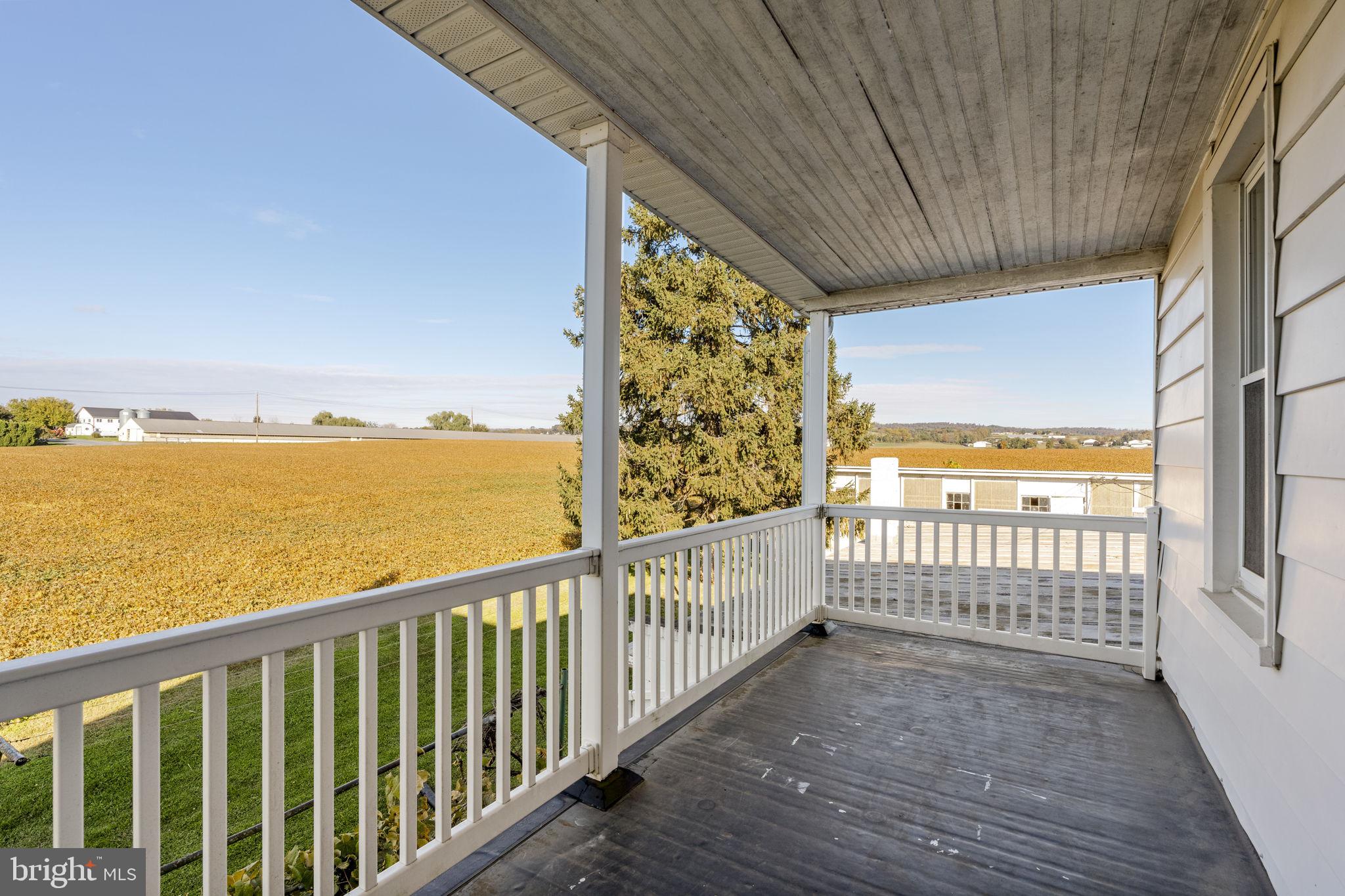 CLAY TOWNSHIP - Farm