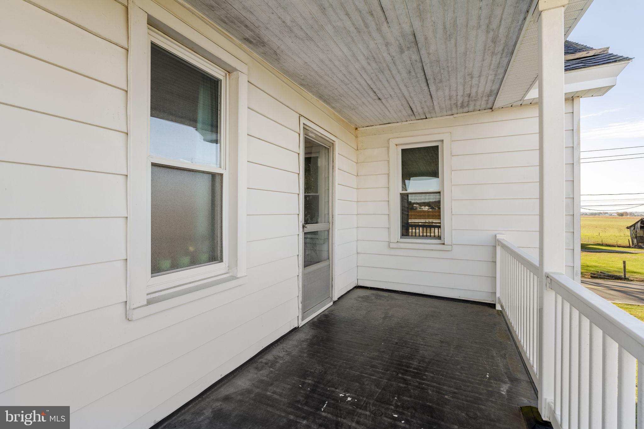 CLAY TOWNSHIP - Farm