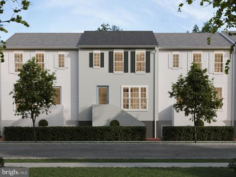 Photo of 1126 Ashworth Street, MOUNT JOY, PA 17552 (MLS # PALA2077720)