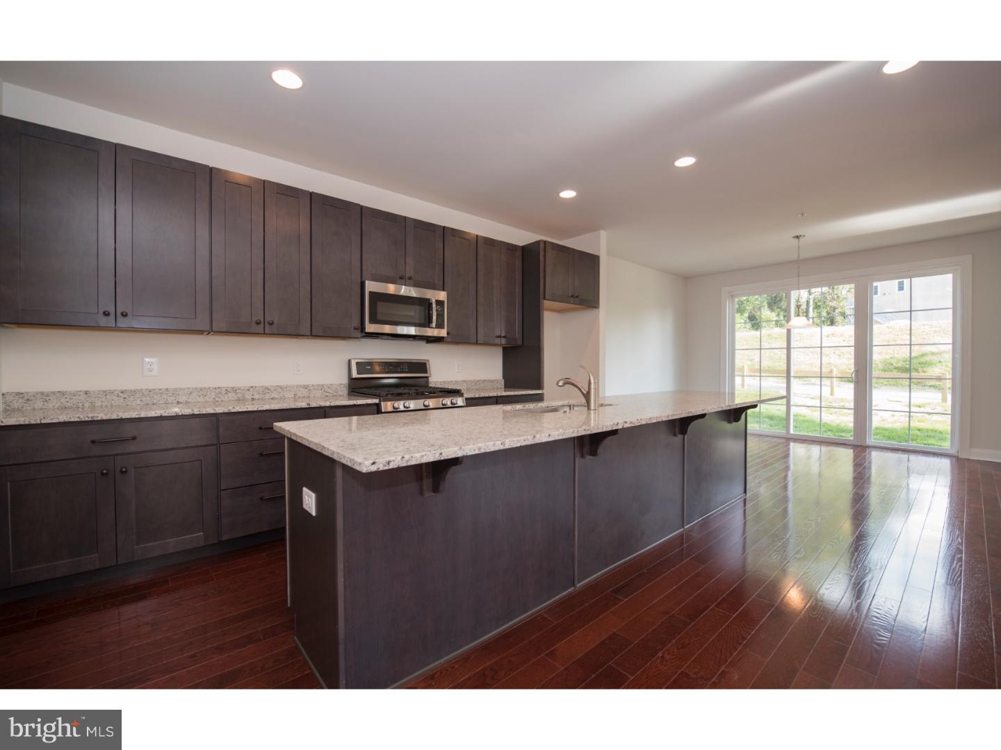 BROOKEFIELD - Residential