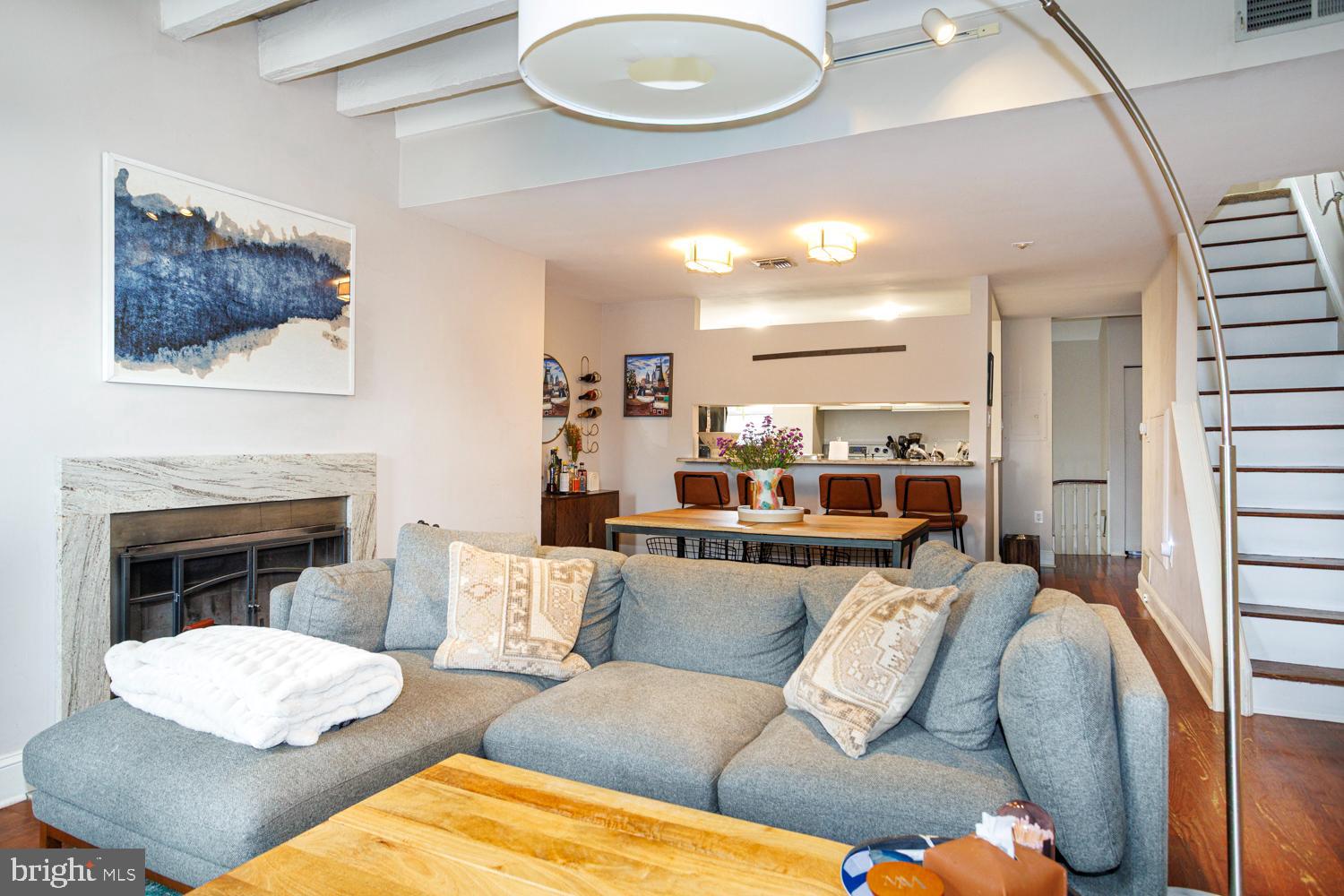 ART MUSEUM AREA - Residential