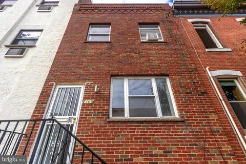 2106 S 12th Street, Philadelphia, PA 19148 - MLS#: PAPH2438074